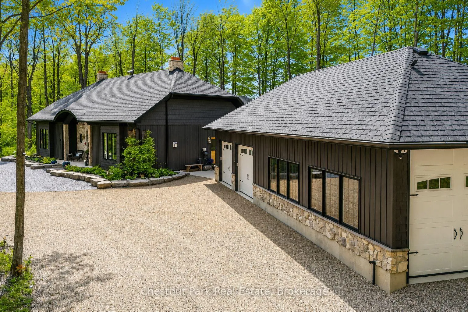 Photo 2 of 583724 Sideroad 60, Chatsworth — HOMEH