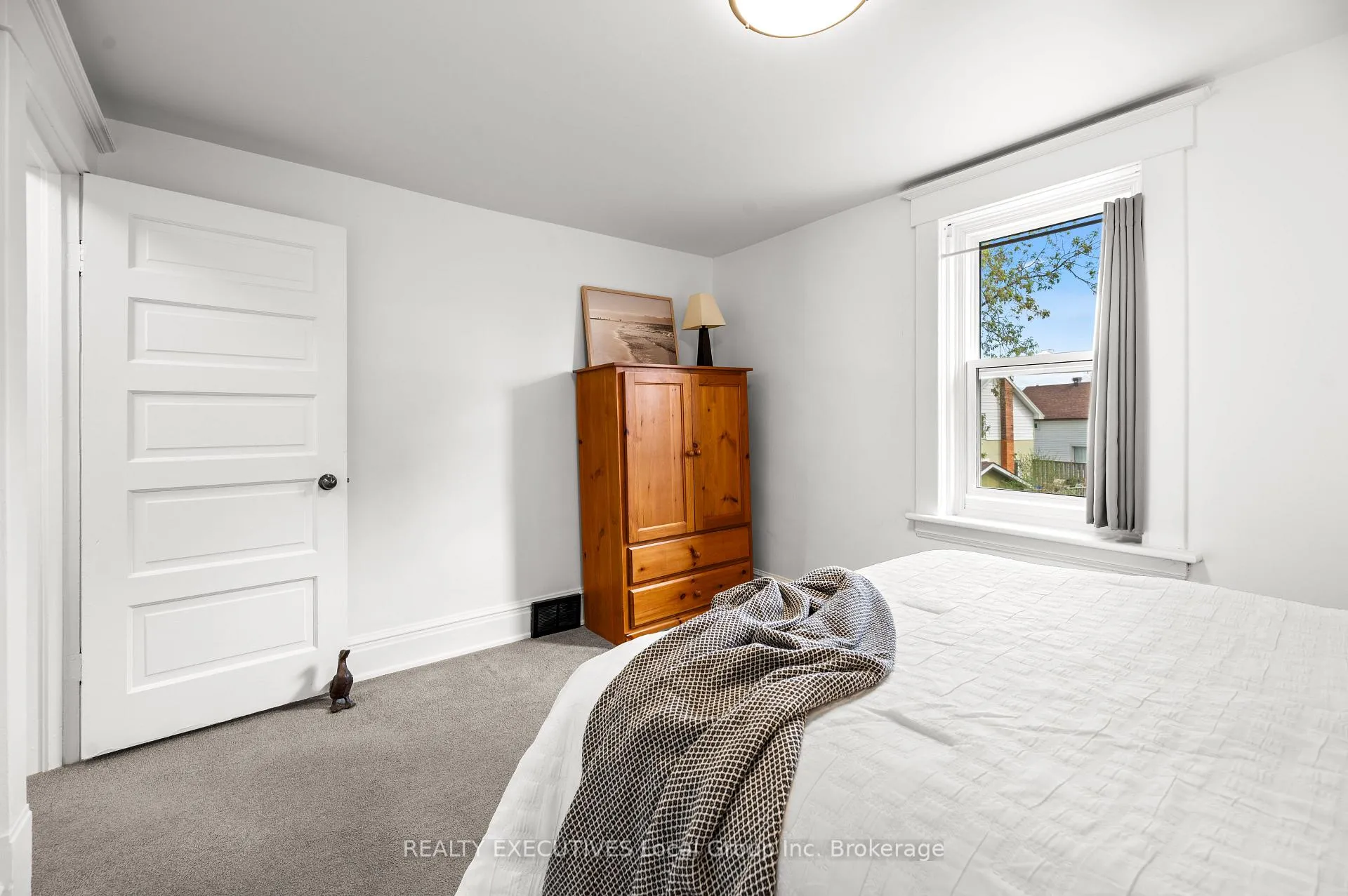 Photo 17 of 1069 Ferguson Street, North Bay, Central — HOMEH