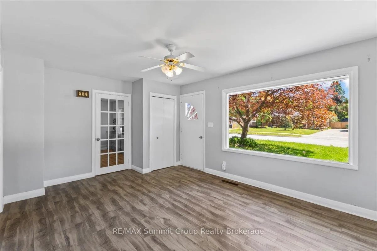 Photo 3 of 162 Main Street E, Grey Highlands — HOMEH
