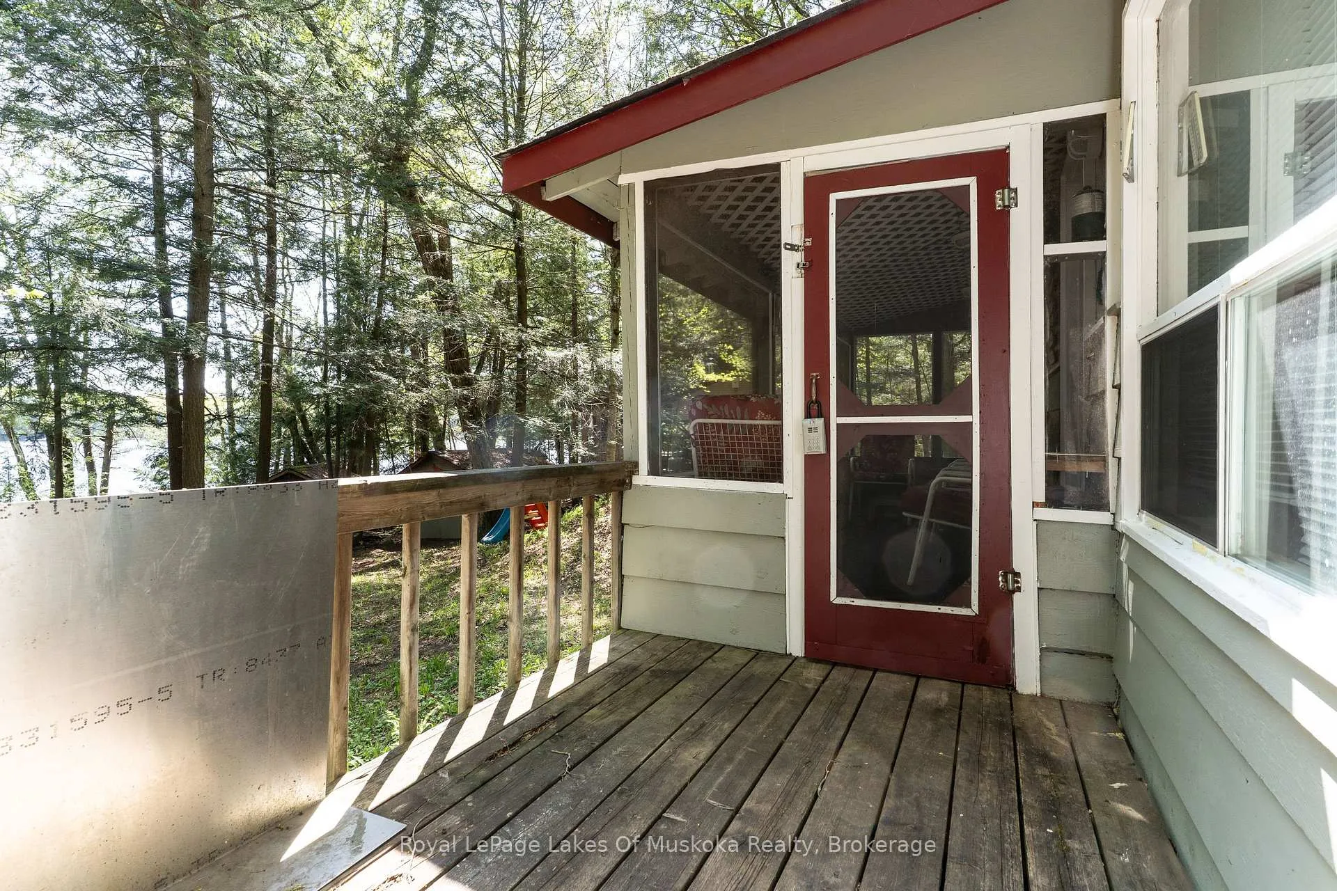 Photo 17 of 1082 Lakeshore Drive S, Bracebridge, Oakley — HOMEH