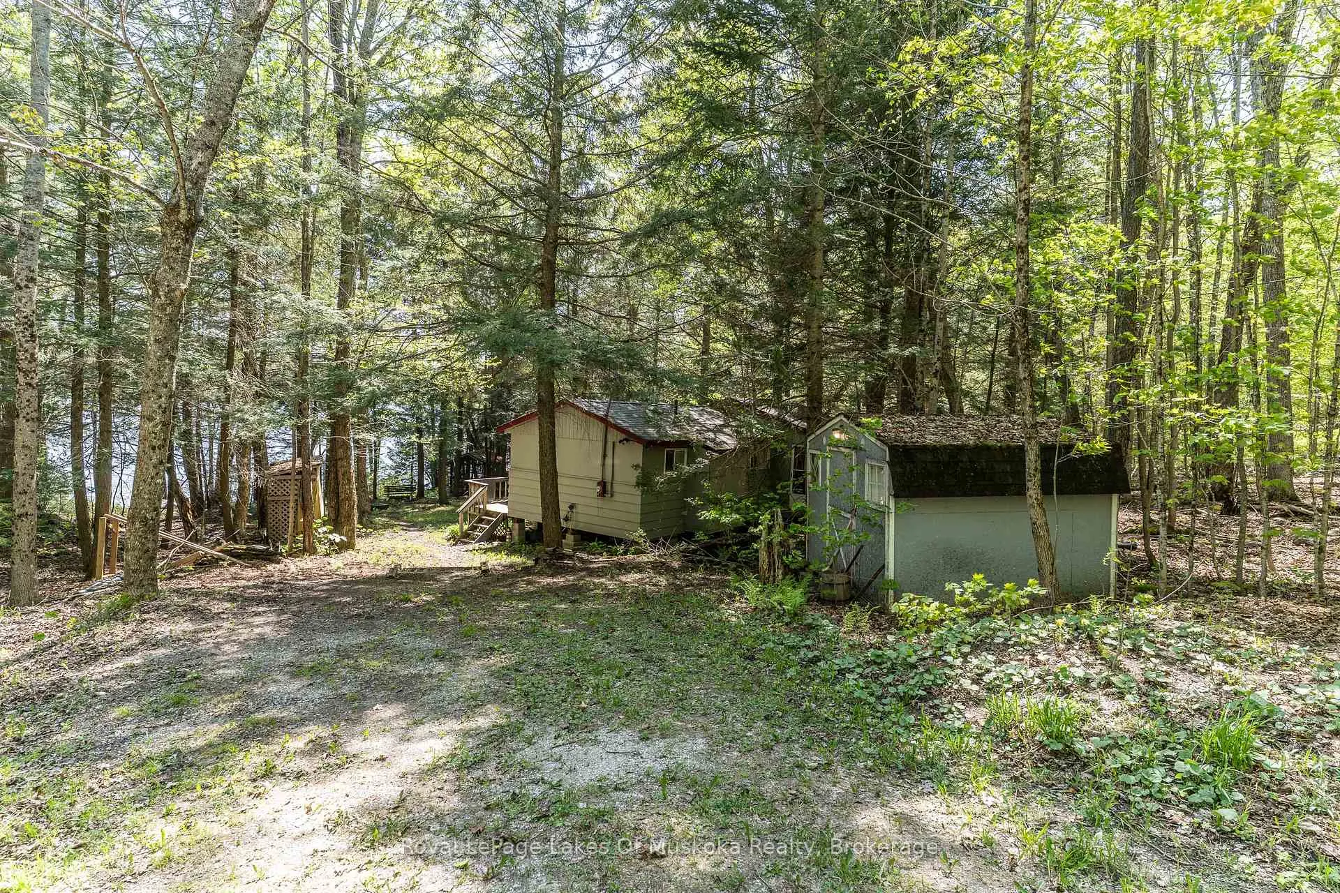 Photo 19 of 1082 Lakeshore Drive S, Bracebridge, Oakley — HOMEH