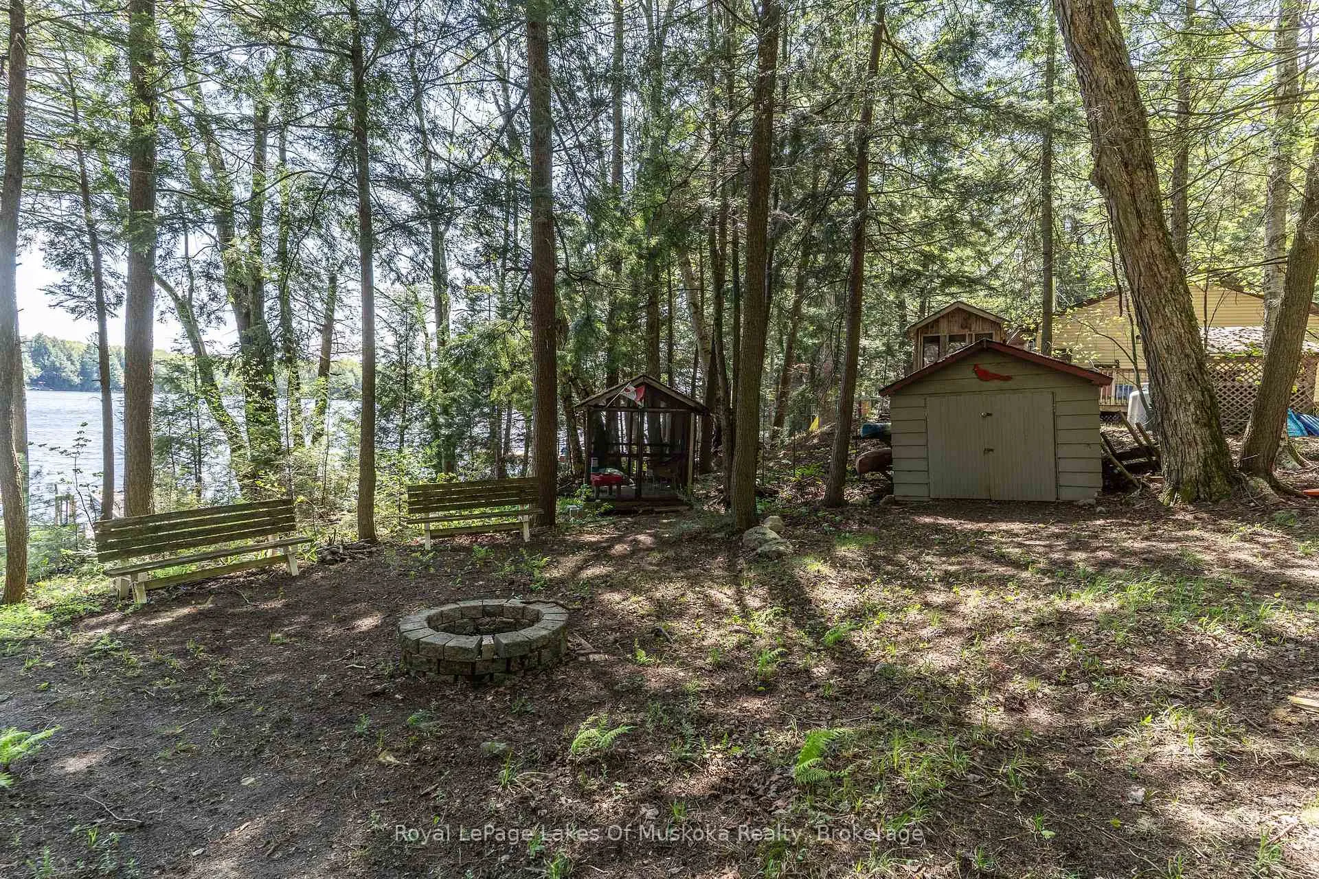 Photo 24 of 1082 Lakeshore Drive S, Bracebridge, Oakley — HOMEH