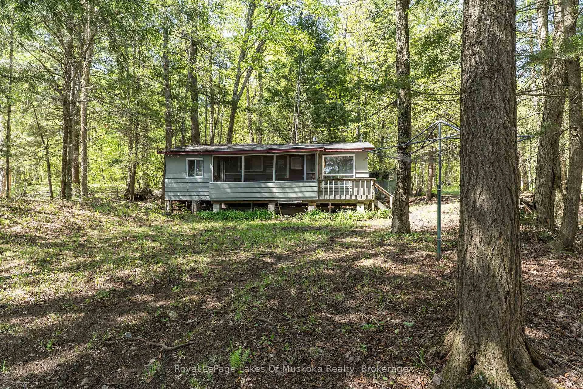 Photo 25 of 1082 Lakeshore Drive S, Bracebridge, Oakley — HOMEH