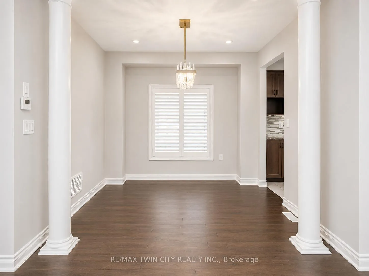 Photo 13 of Unit Upper, 186 Blair Creek Drive, Kitchener — HOMEH