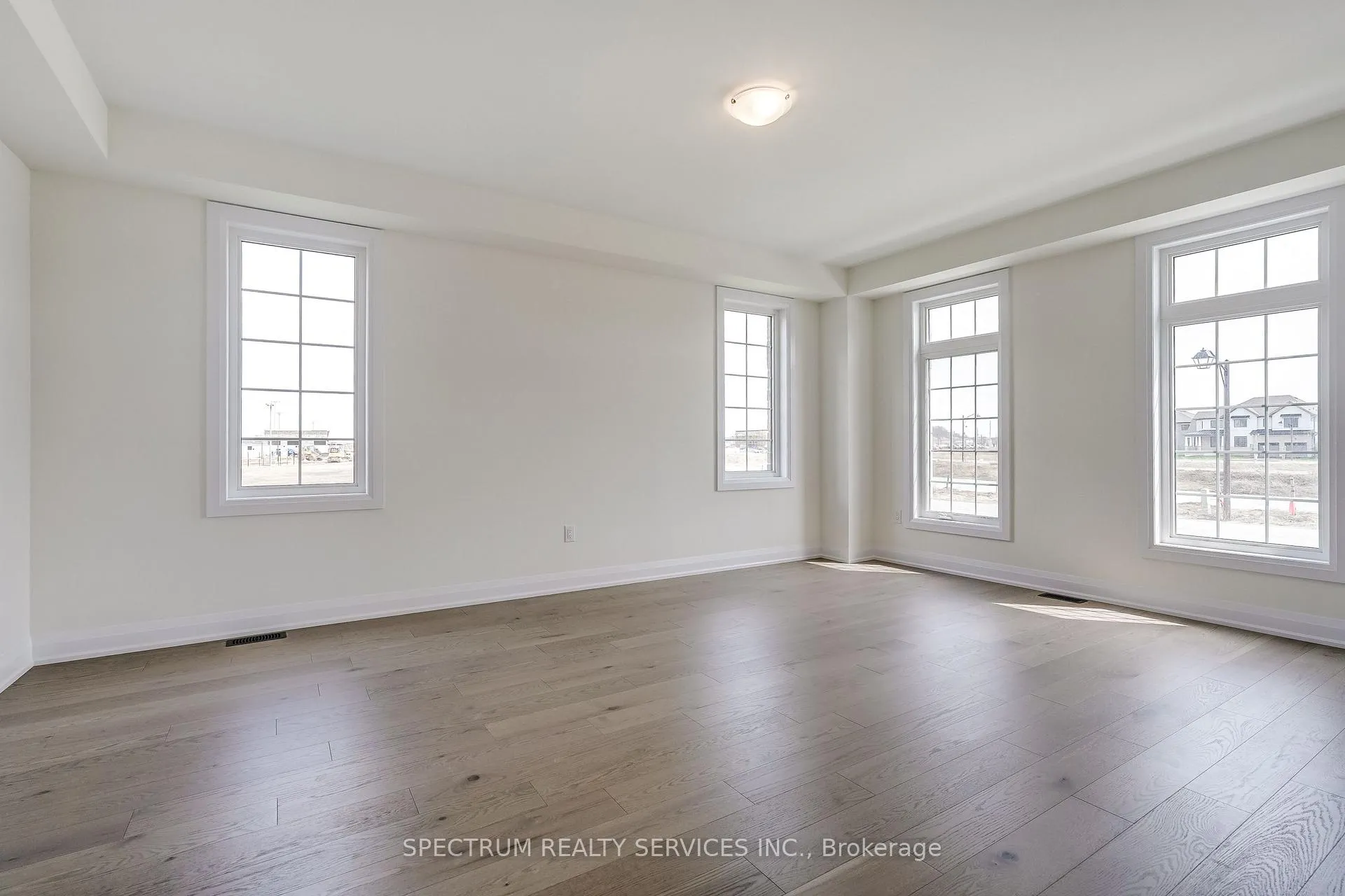 Photo 8 of 74 Strickland Avenue, Brantford — HOMEH