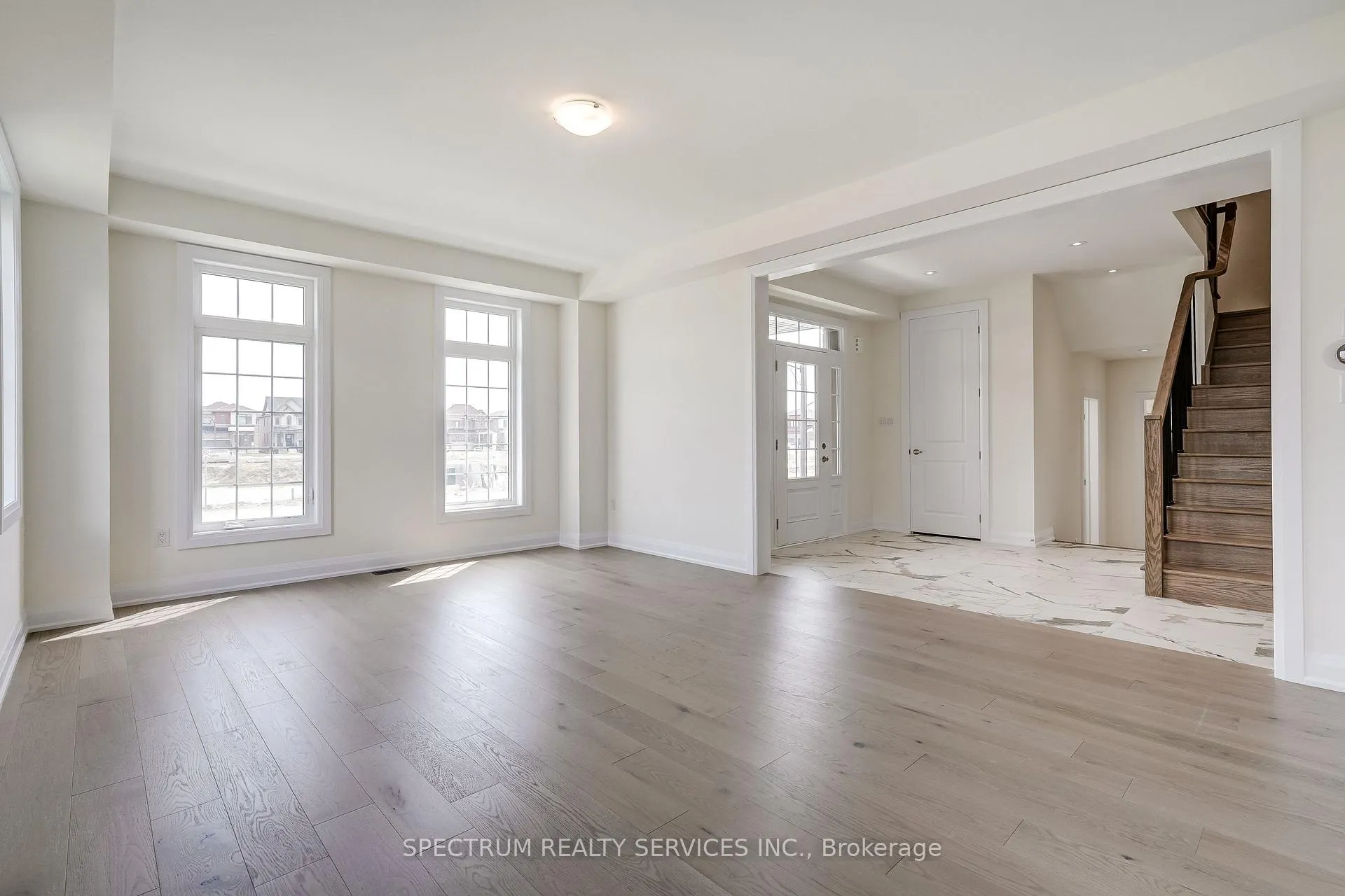 Photo 9 of 74 Strickland Avenue, Brantford — HOMEH