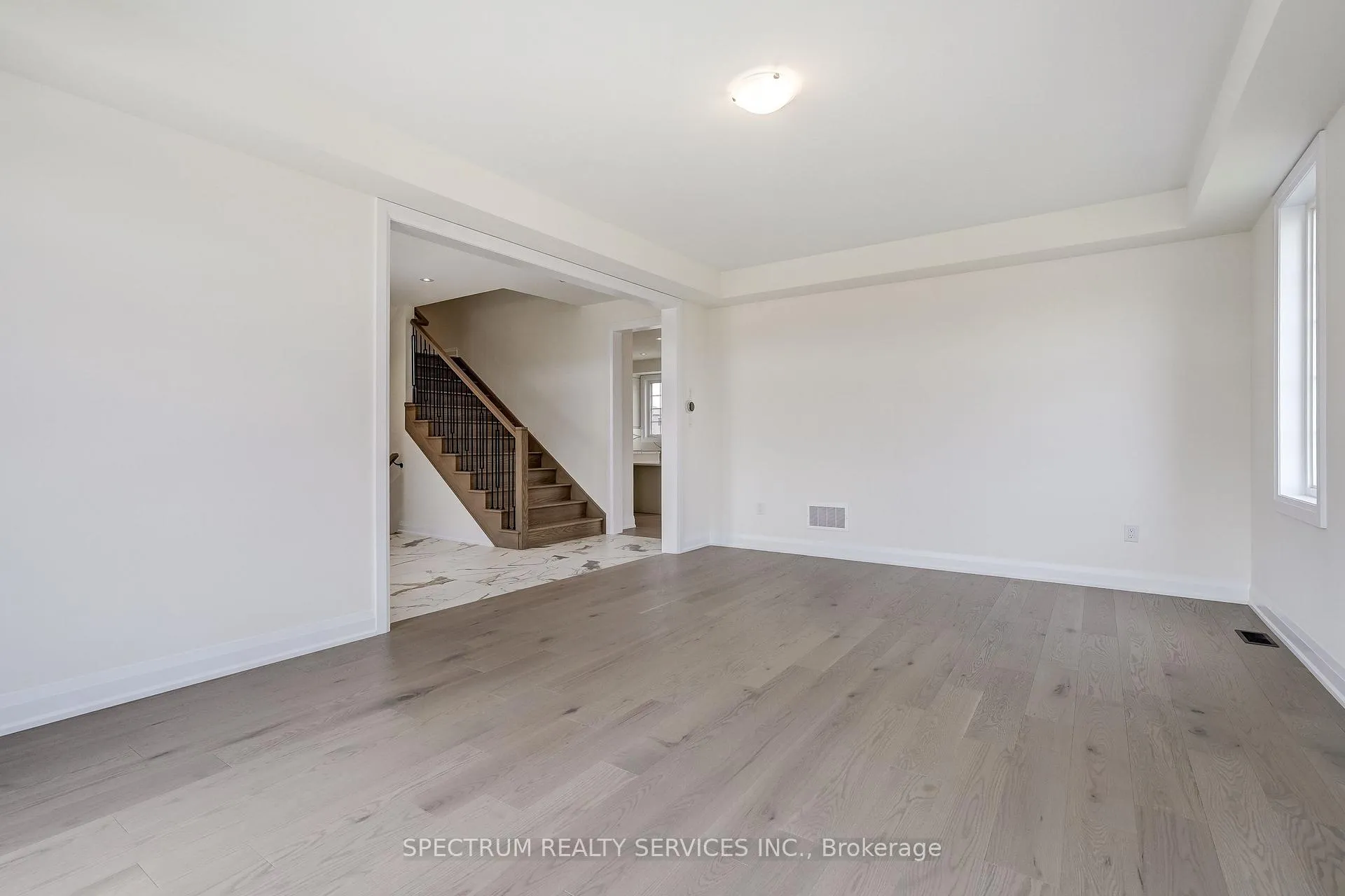 Photo 10 of 74 Strickland Avenue, Brantford — HOMEH