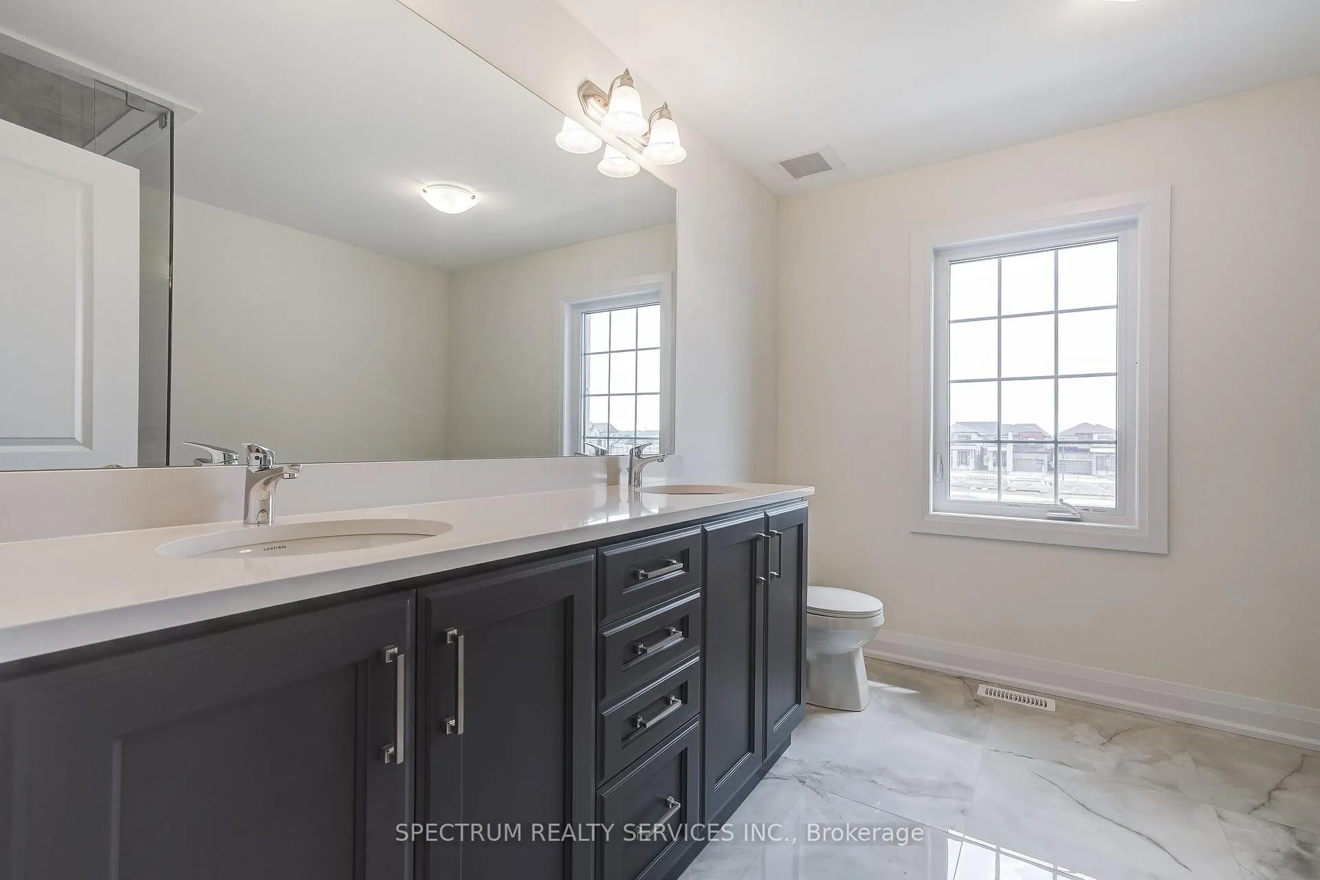 Photo 33 of 74 Strickland Avenue, Brantford — HOMEH
