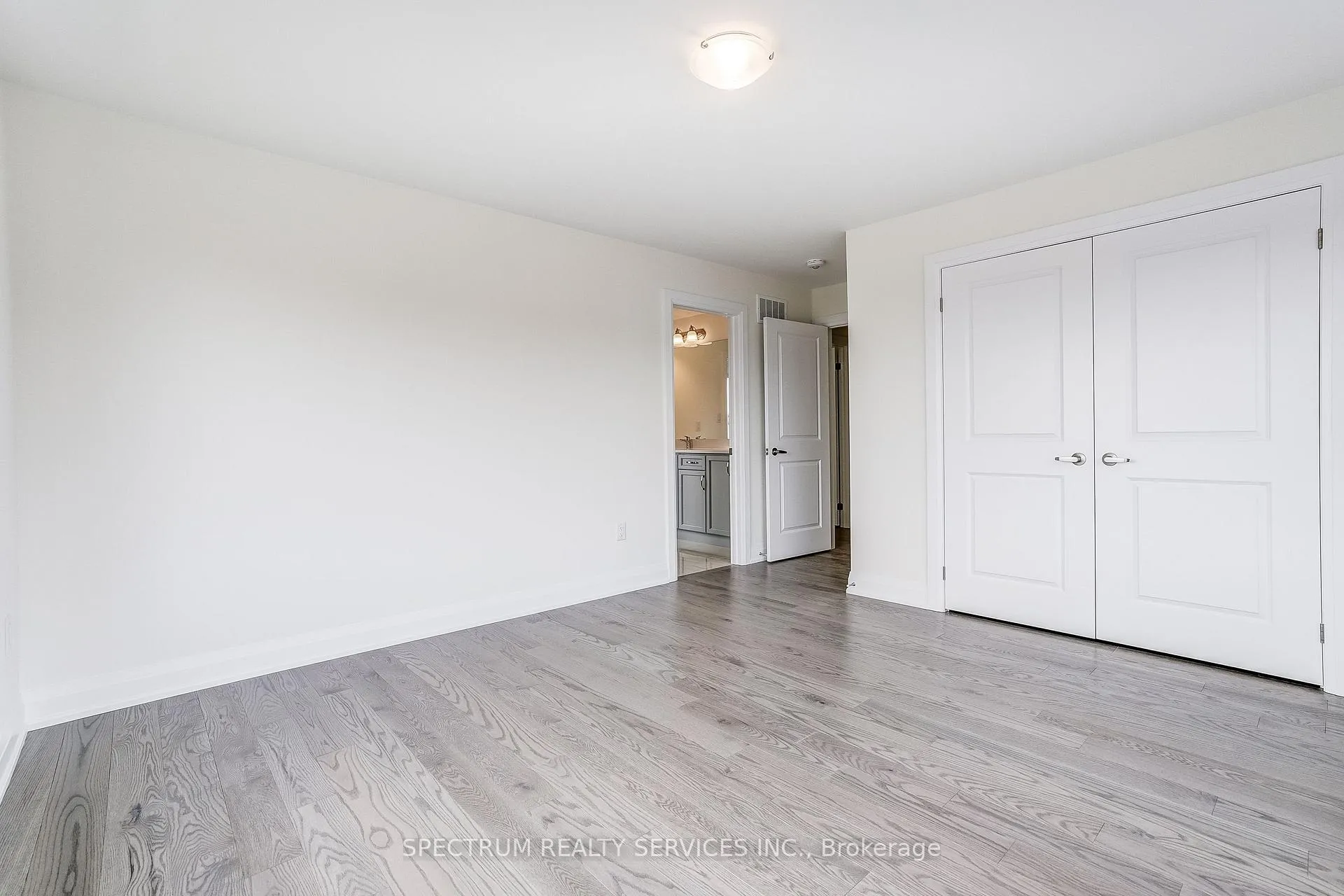 Photo 35 of 17 Dore Drive, Brantford — HOMEH