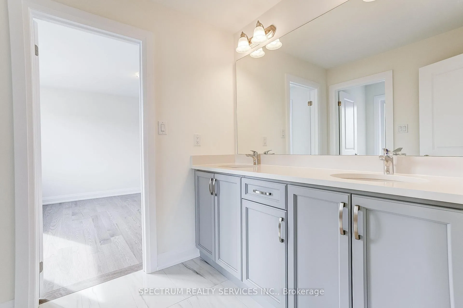 Photo 36 of 17 Dore Drive, Brantford — HOMEH