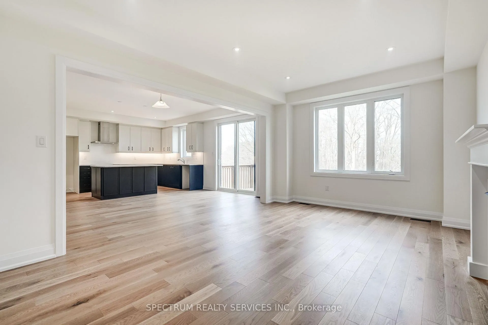 Photo 20 of 28 Dore Drive, Brantford — HOMEH