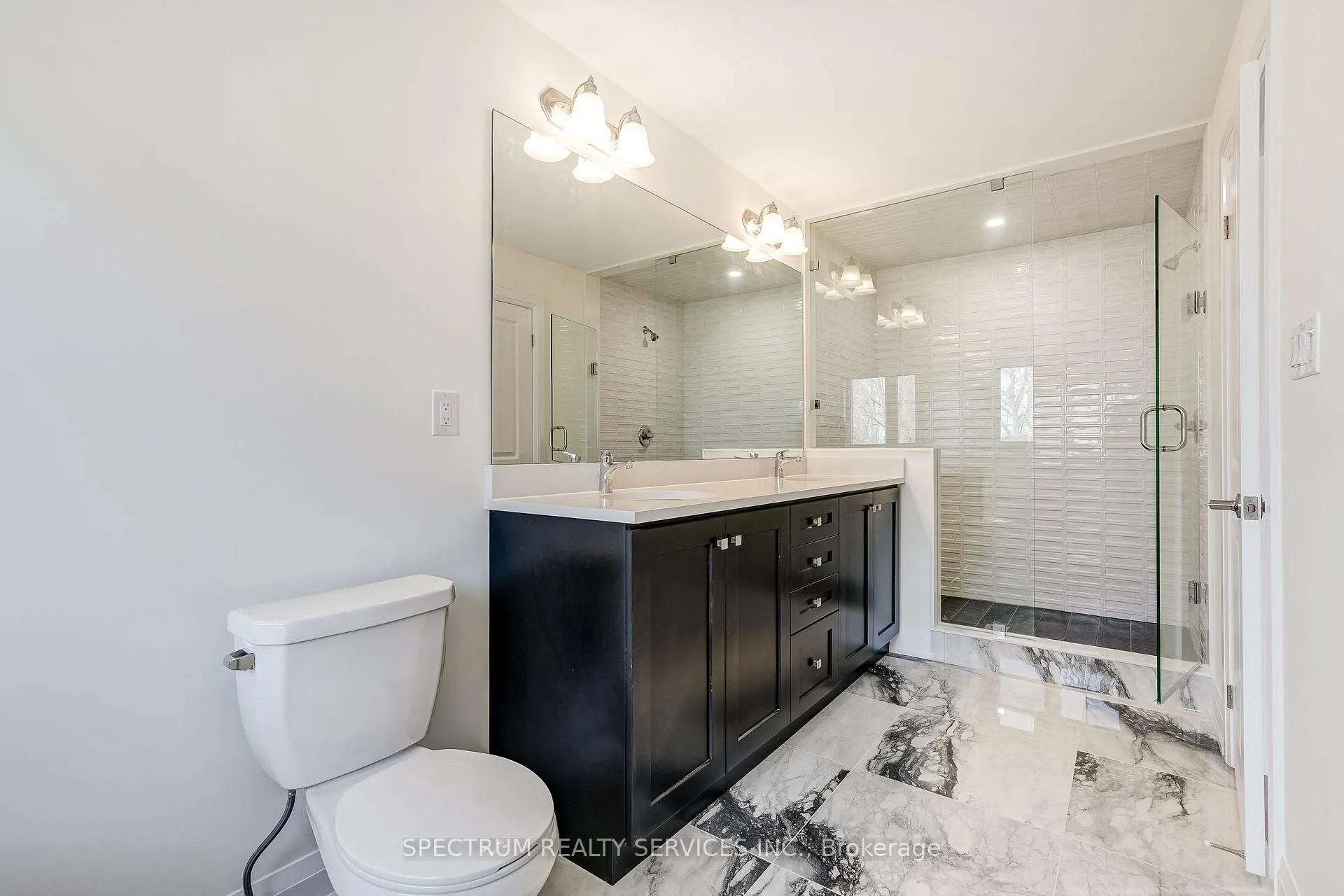 Photo 27 of 28 Dore Drive, Brantford — HOMEH