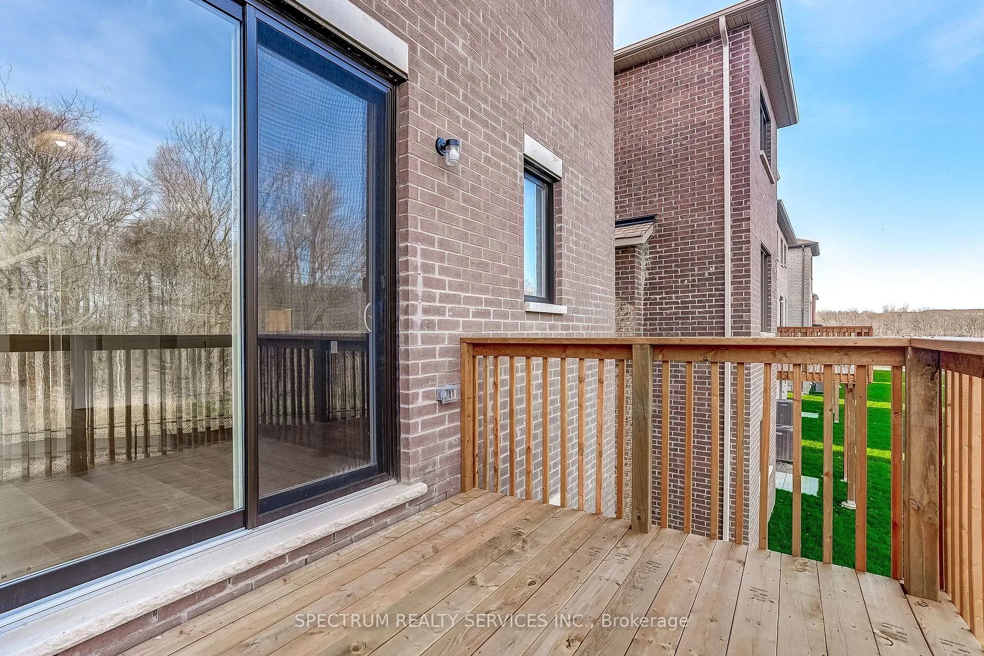 Photo 39 of 28 Dore Drive, Brantford — HOMEH