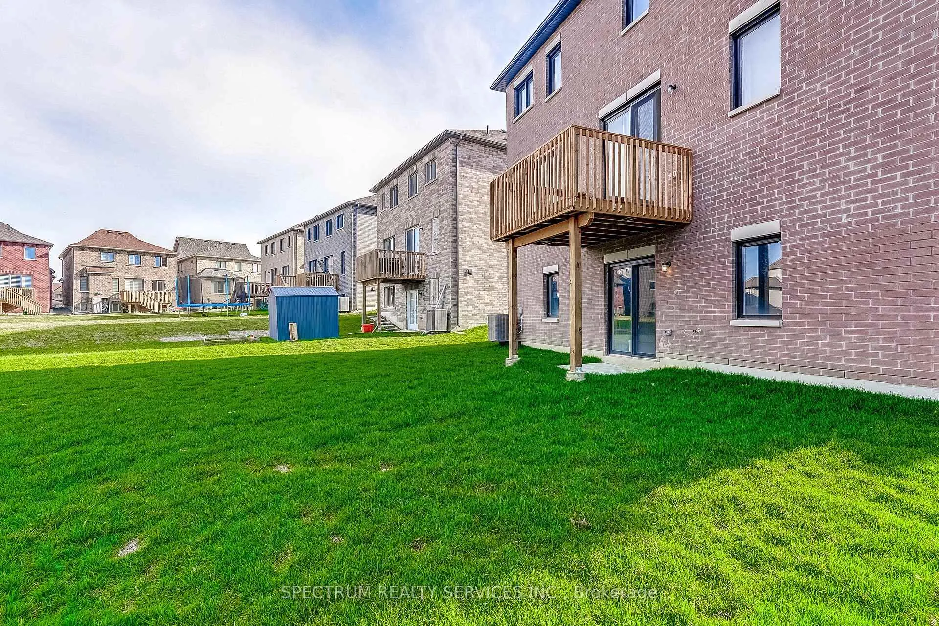 Photo 40 of 28 Dore Drive, Brantford — HOMEH