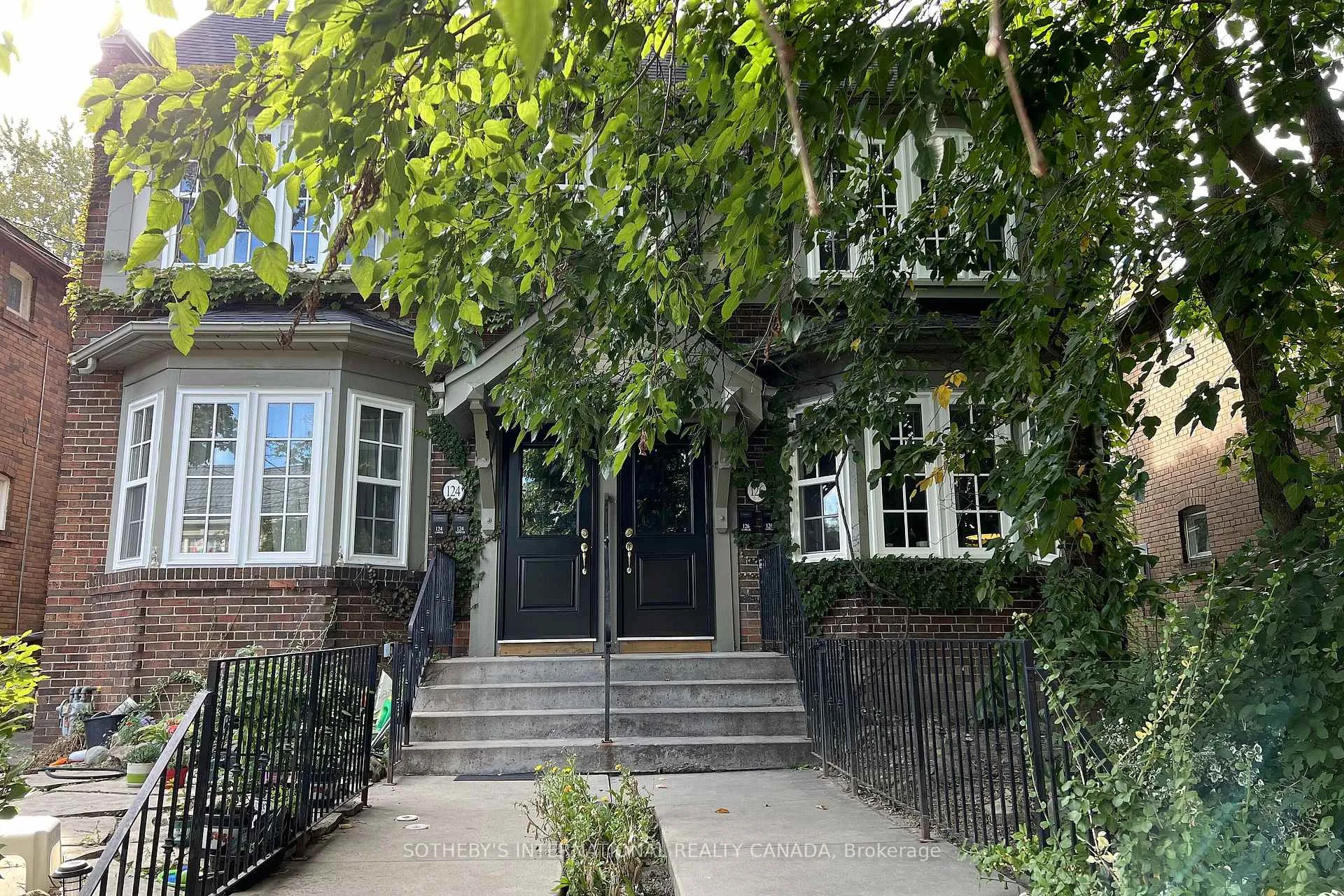 Photo 1 of Unit Upper, 126 Braemar Avenue, Toronto, Yonge-Eglinton — HOMEH