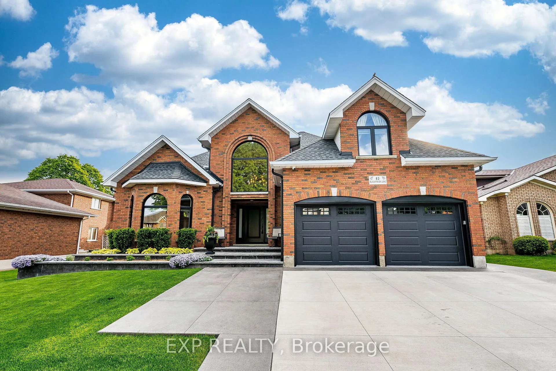 Photo 2 of 83 Blackfriar Lane, Brantford, Fairview - Brantford — HOMEH