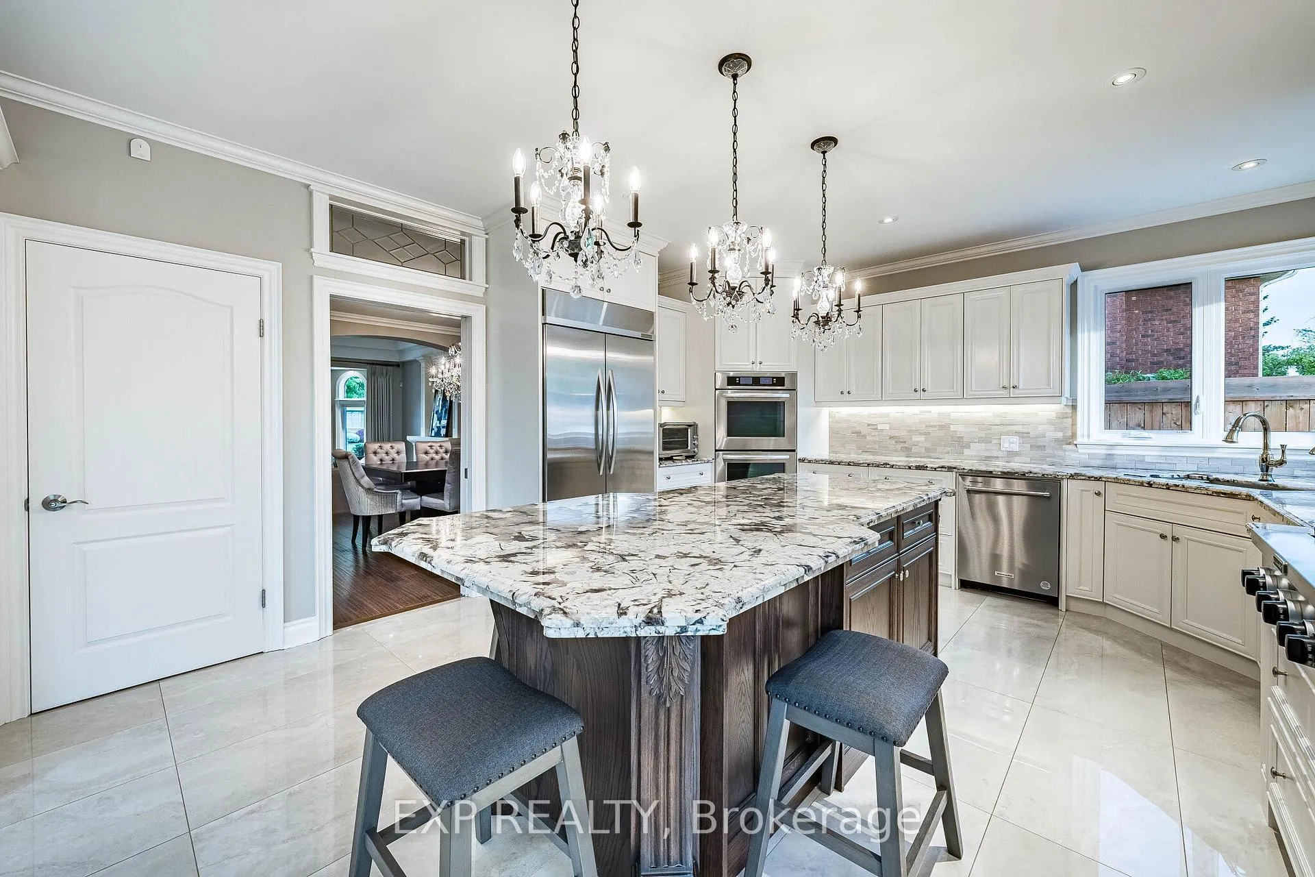 Photo 11 of 83 Blackfriar Lane, Brantford, Fairview - Brantford — HOMEH