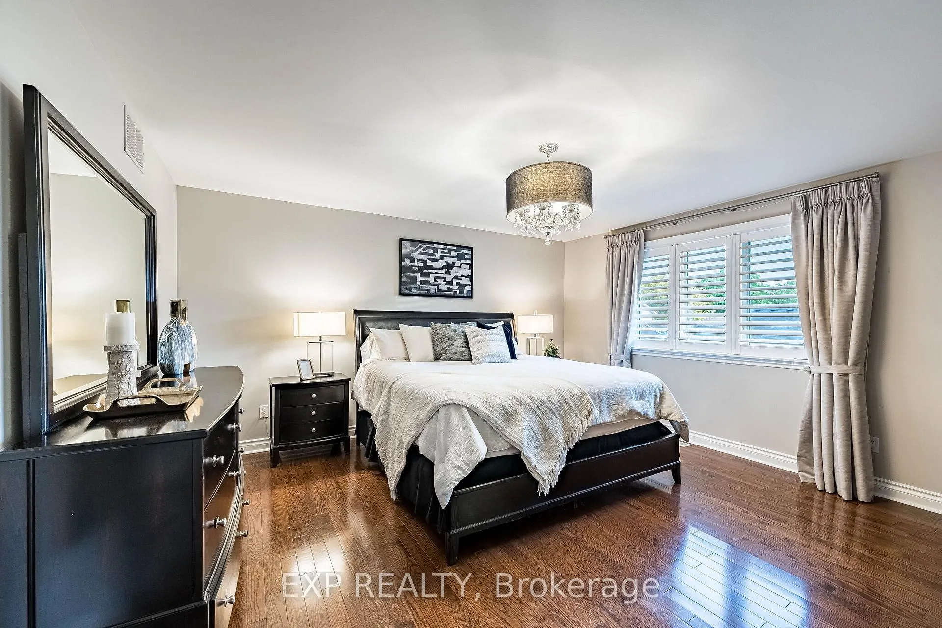 Photo 28 of 83 Blackfriar Lane, Brantford, Fairview - Brantford — HOMEH
