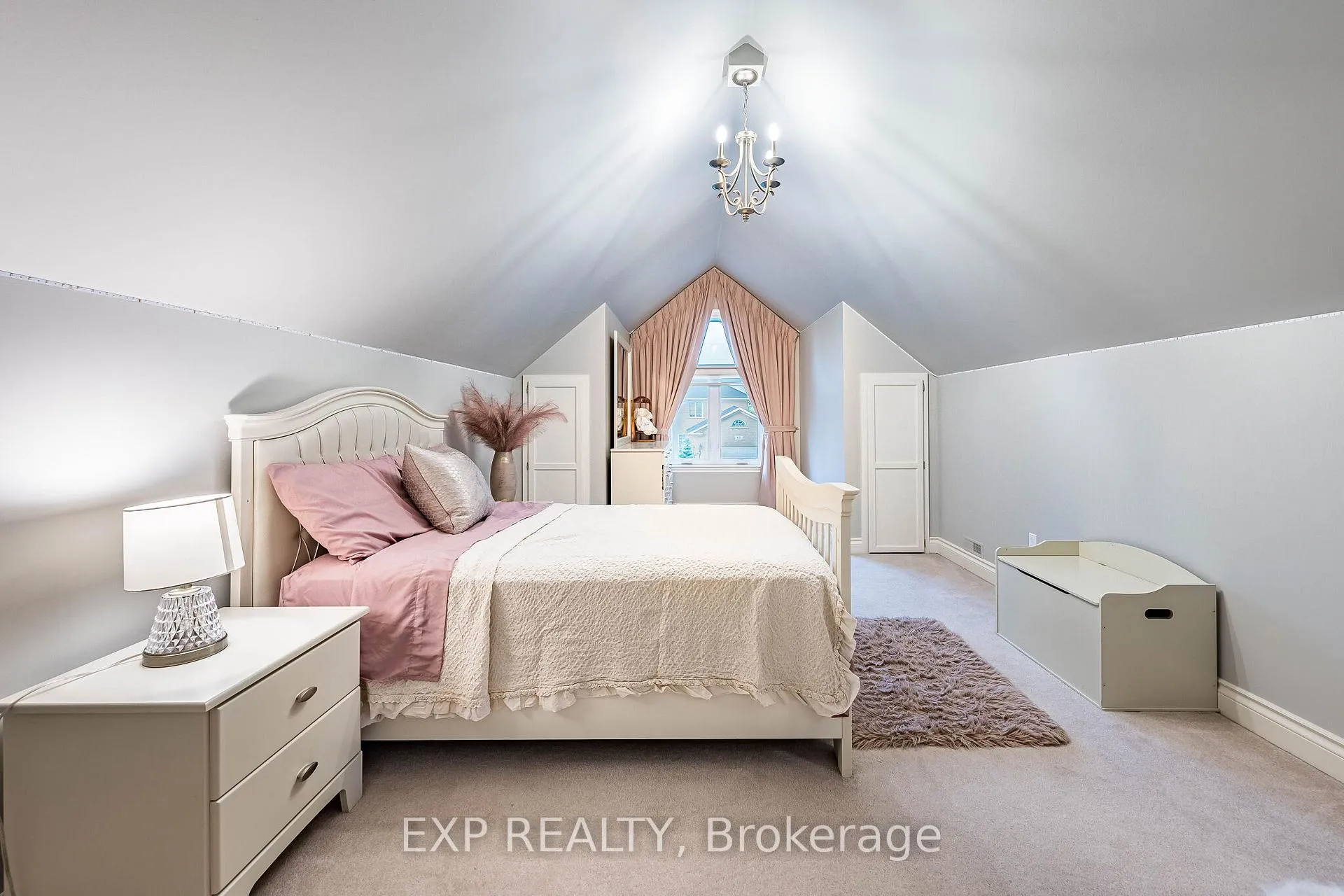 Photo 34 of 83 Blackfriar Lane, Brantford, Fairview - Brantford — HOMEH