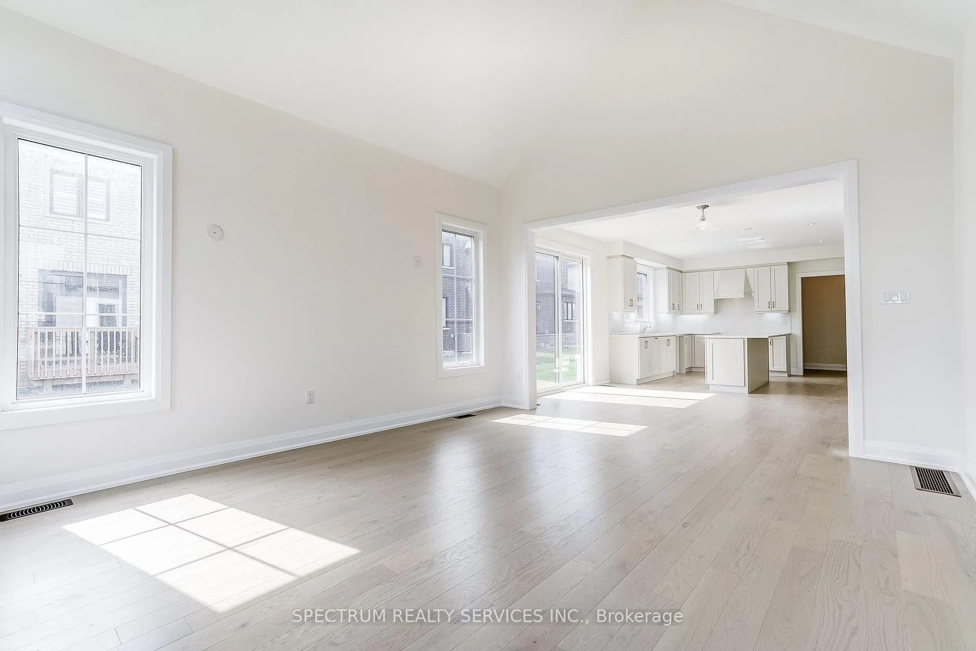 Photo 21 of 22 Eccleston Street, Brantford — HOMEH