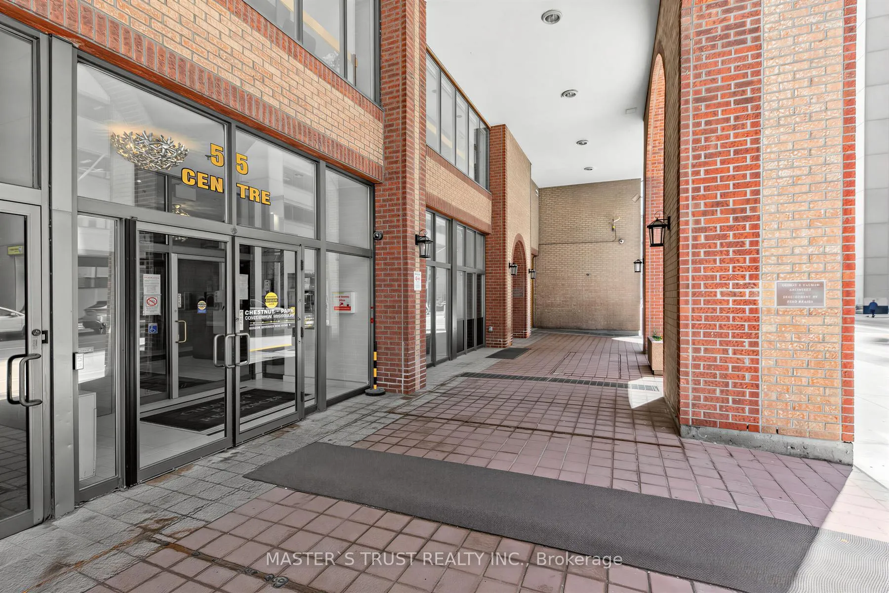 Photo 4 of Unit 1702, 55 Centre Avenue, Toronto, Bay Street Corridor — HOMEH