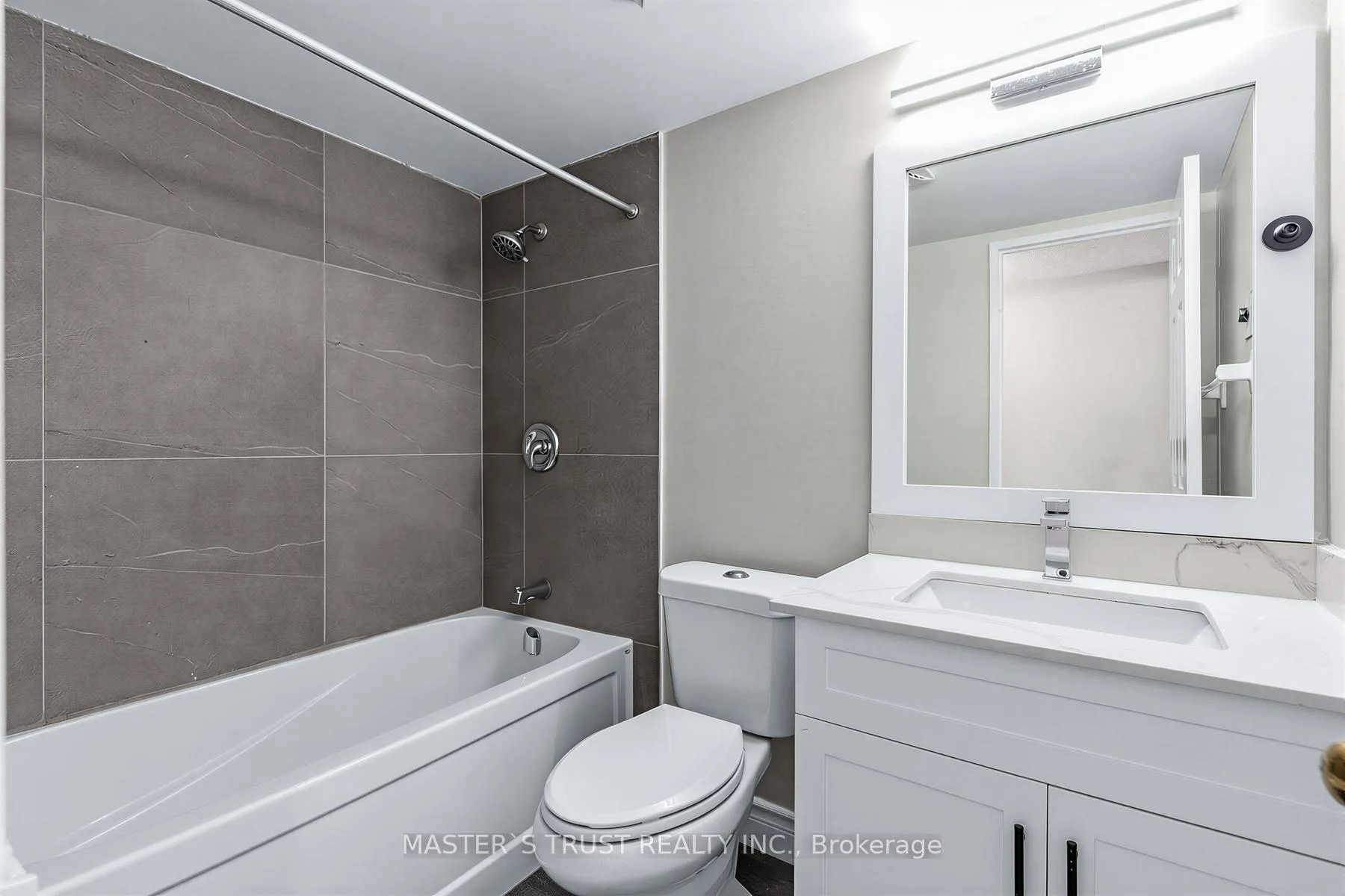 Photo 29 of Unit 1702, 55 Centre Avenue, Toronto, Bay Street Corridor — HOMEH