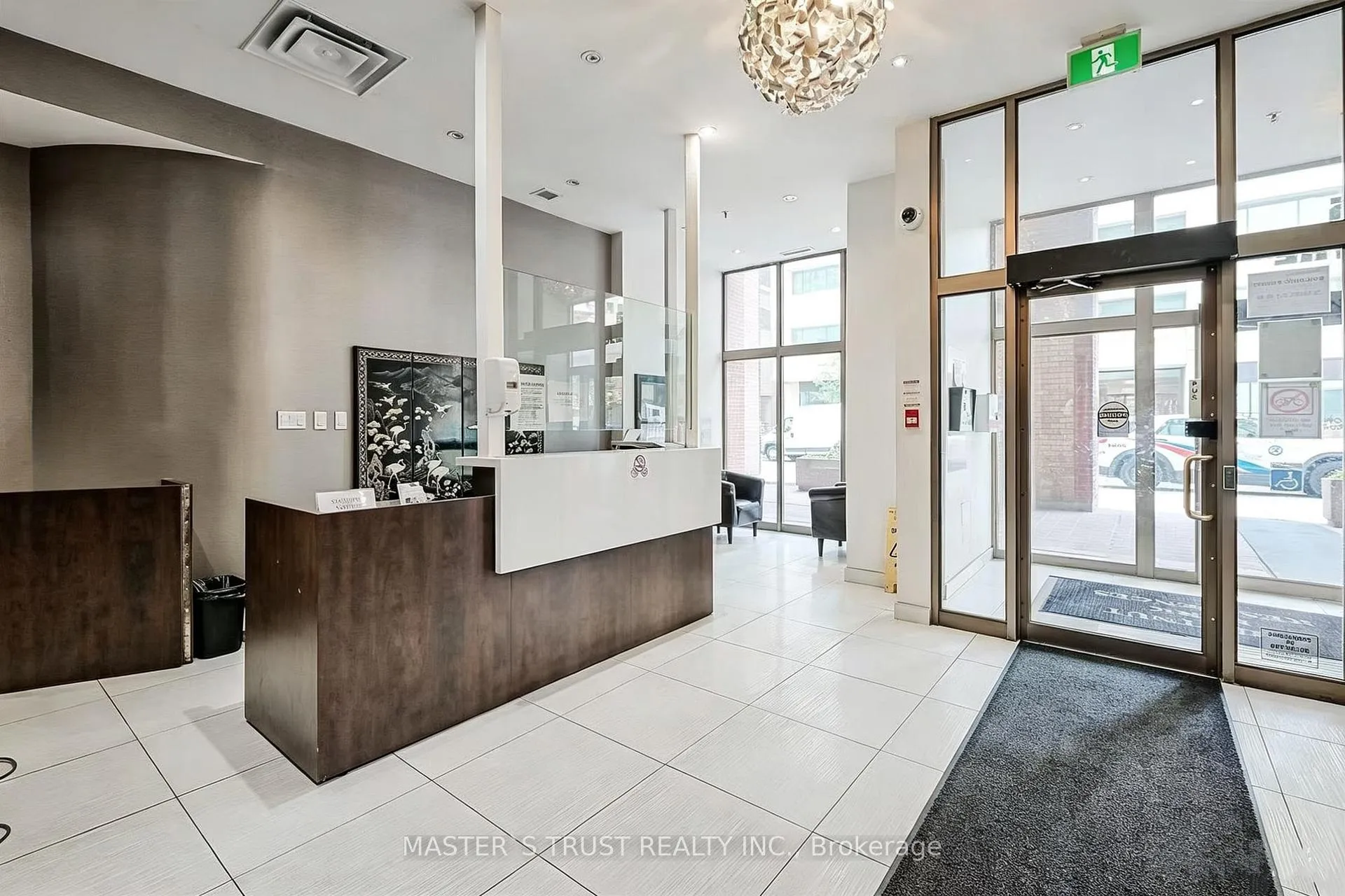 Photo 5 of Unit 1702, 55 Centre Avenue, Toronto, Bay Street Corridor — HOMEH