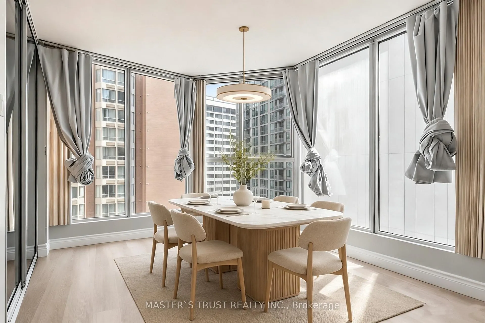 Photo 19 of Unit 1702, 55 Centre Avenue, Toronto, Bay Street Corridor — HOMEH