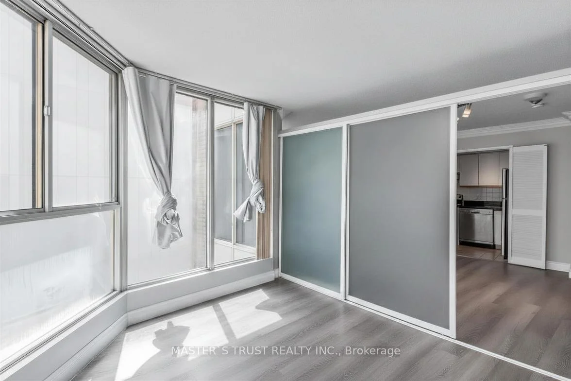 Photo 51 of Unit 1702, 55 Centre Avenue, Toronto, Bay Street Corridor — HOMEH