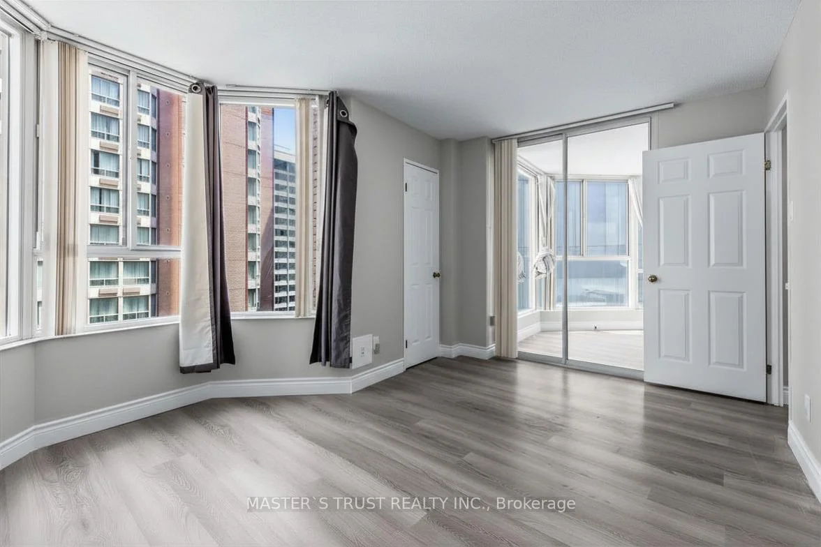 Photo 59 of Unit 1702, 55 Centre Avenue, Toronto, Bay Street Corridor — HOMEH