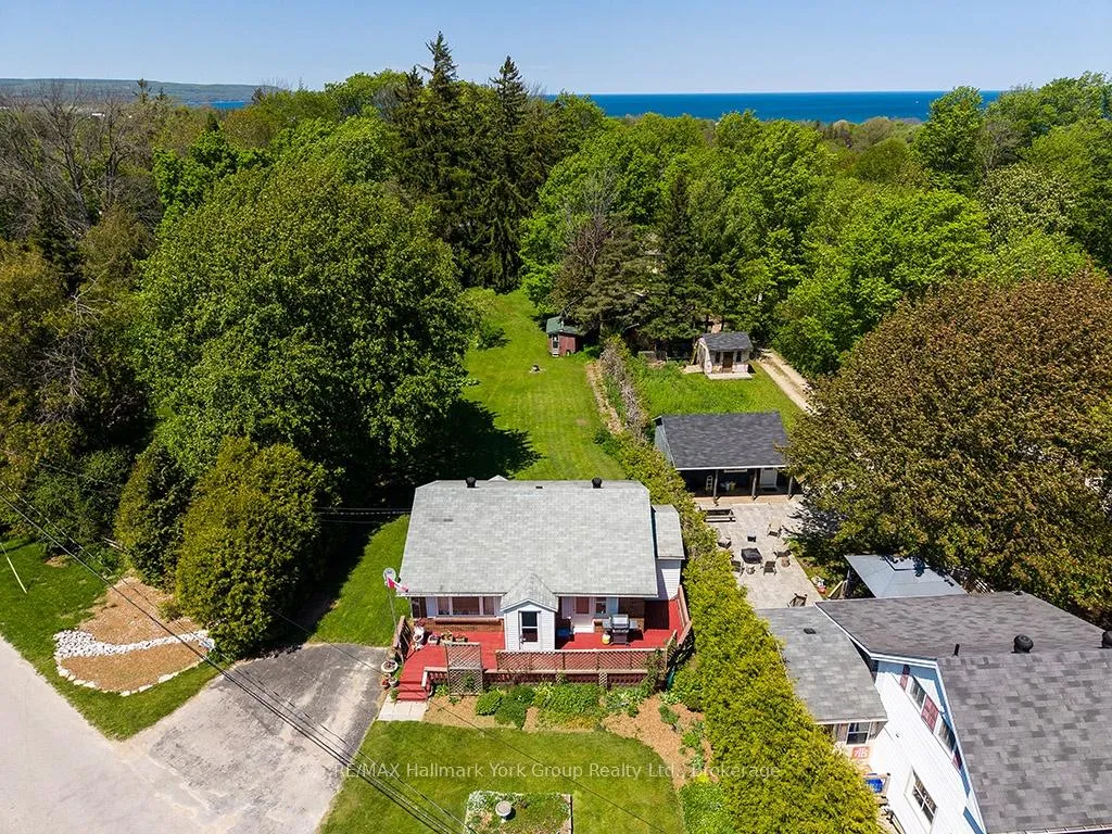 Photo 2 of 88 Gray Avenue, Meaford — HOMEH