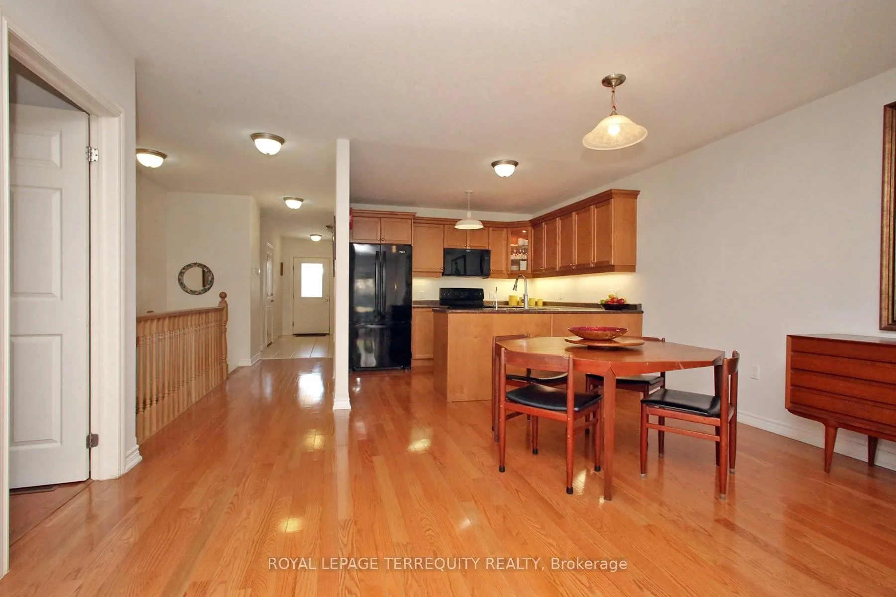 Photo 11 of Unit 69, 123 Village Crescent, Peterborough, Otonabee Ward 1 — HOMEH