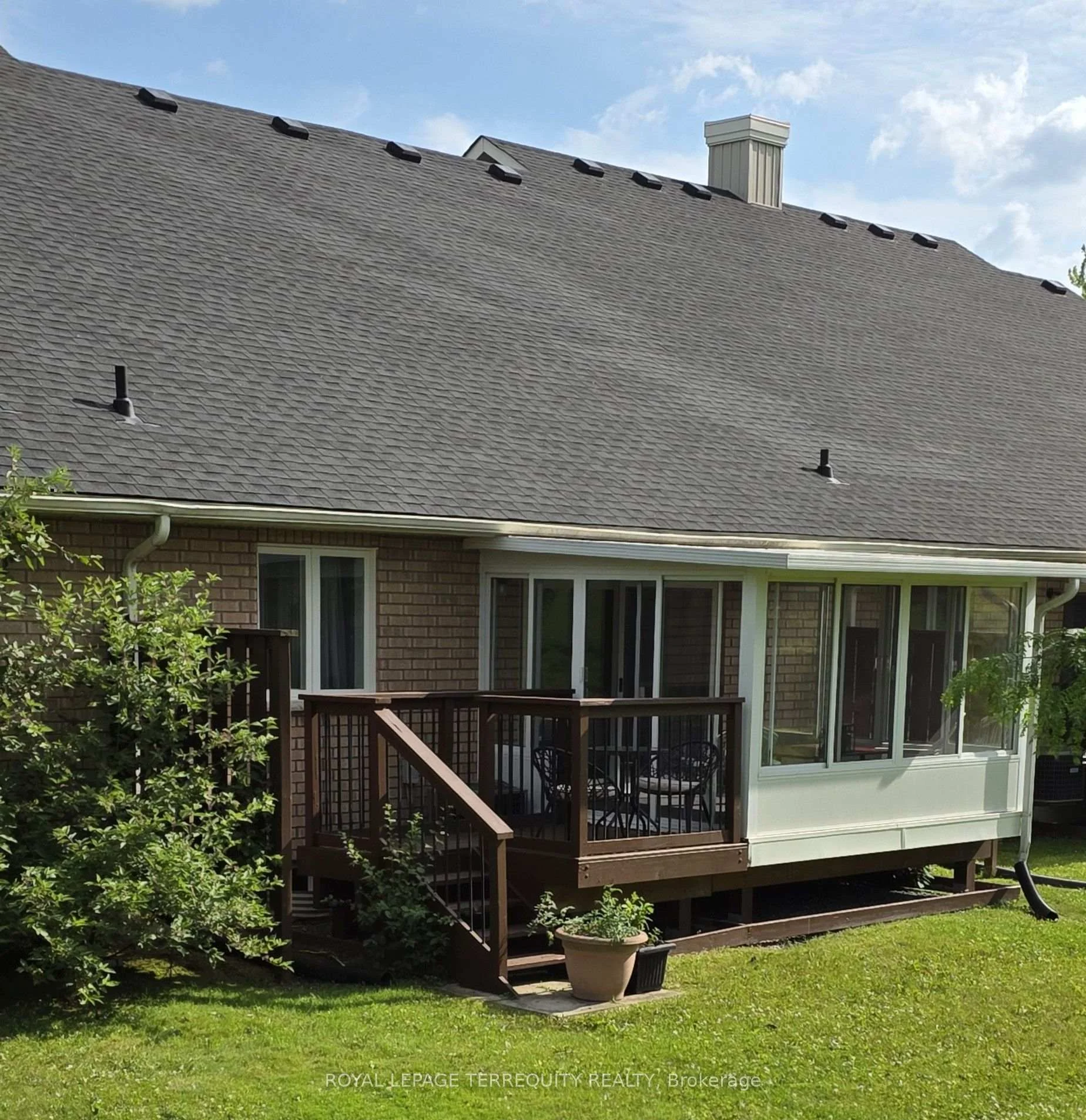 Photo 29 of Unit 69, 123 Village Crescent, Peterborough, Otonabee Ward 1 — HOMEH