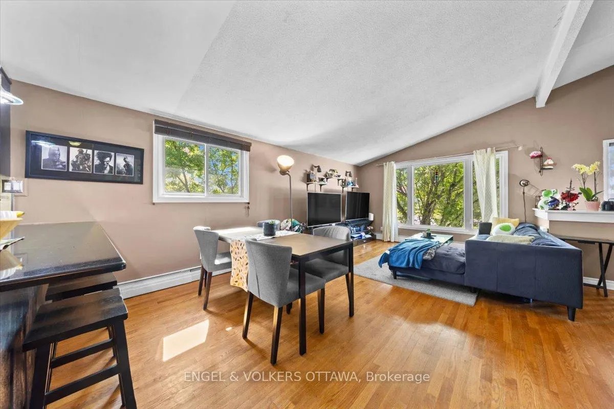 Photo 12 of 1712 St. Barbara Street, Ottawa, Blossom Park/Leitrim — HOMEH