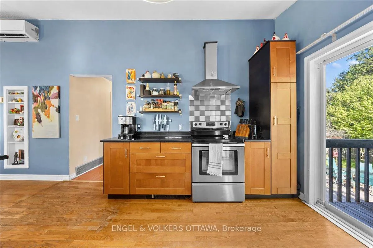 Photo 15 of 1712 St. Barbara Street, Ottawa, Blossom Park/Leitrim — HOMEH