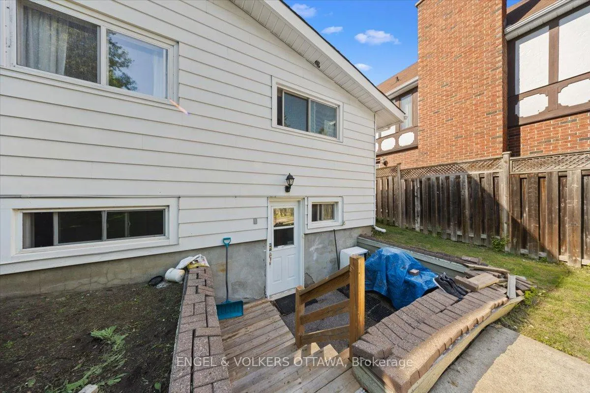 Photo 37 of 1712 St. Barbara Street, Ottawa, Blossom Park/Leitrim — HOMEH