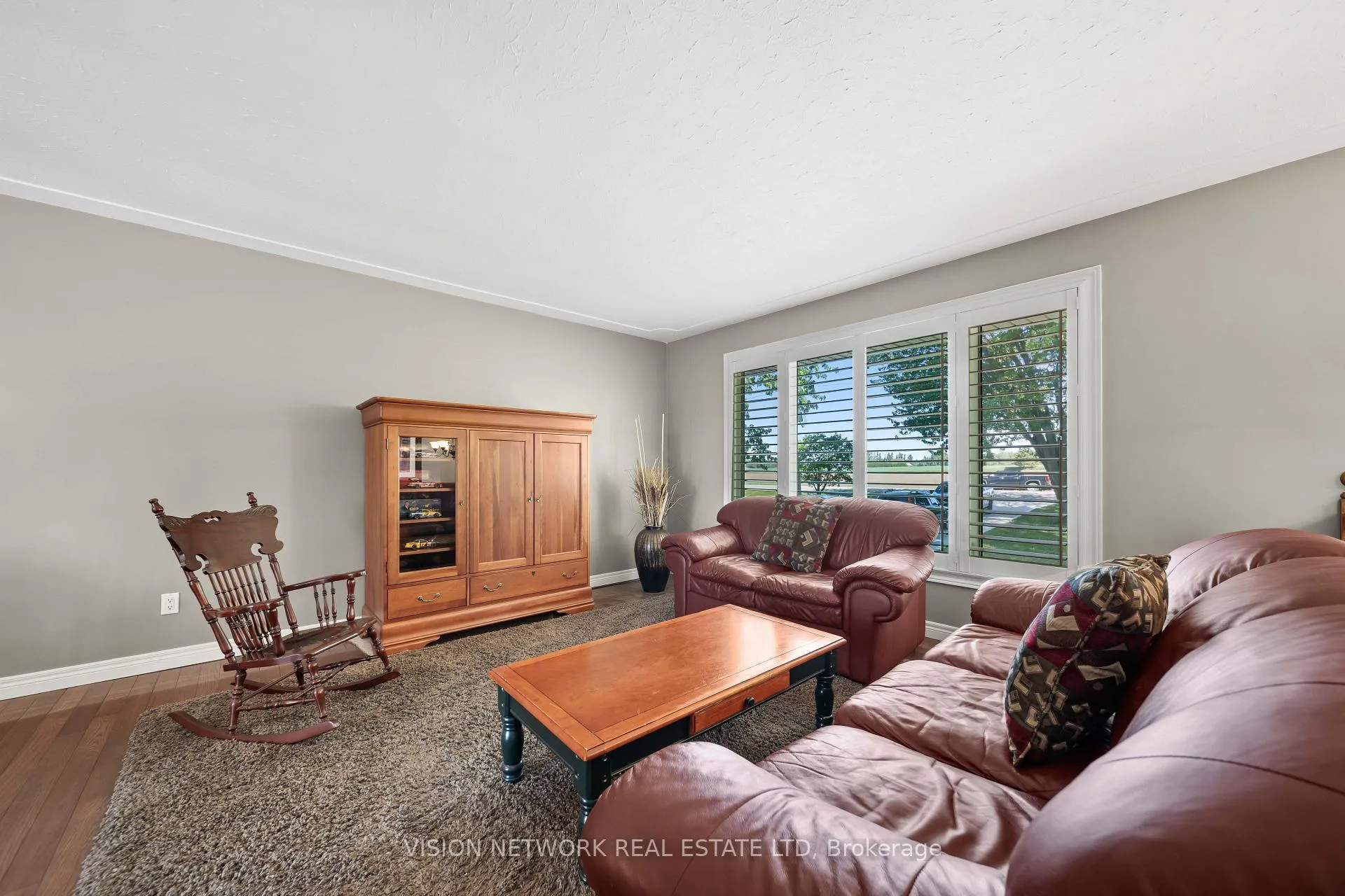 Photo 12 of 16909 Evelyn Drive, Thames Centre, Rural Thames Centre — HOMEH
