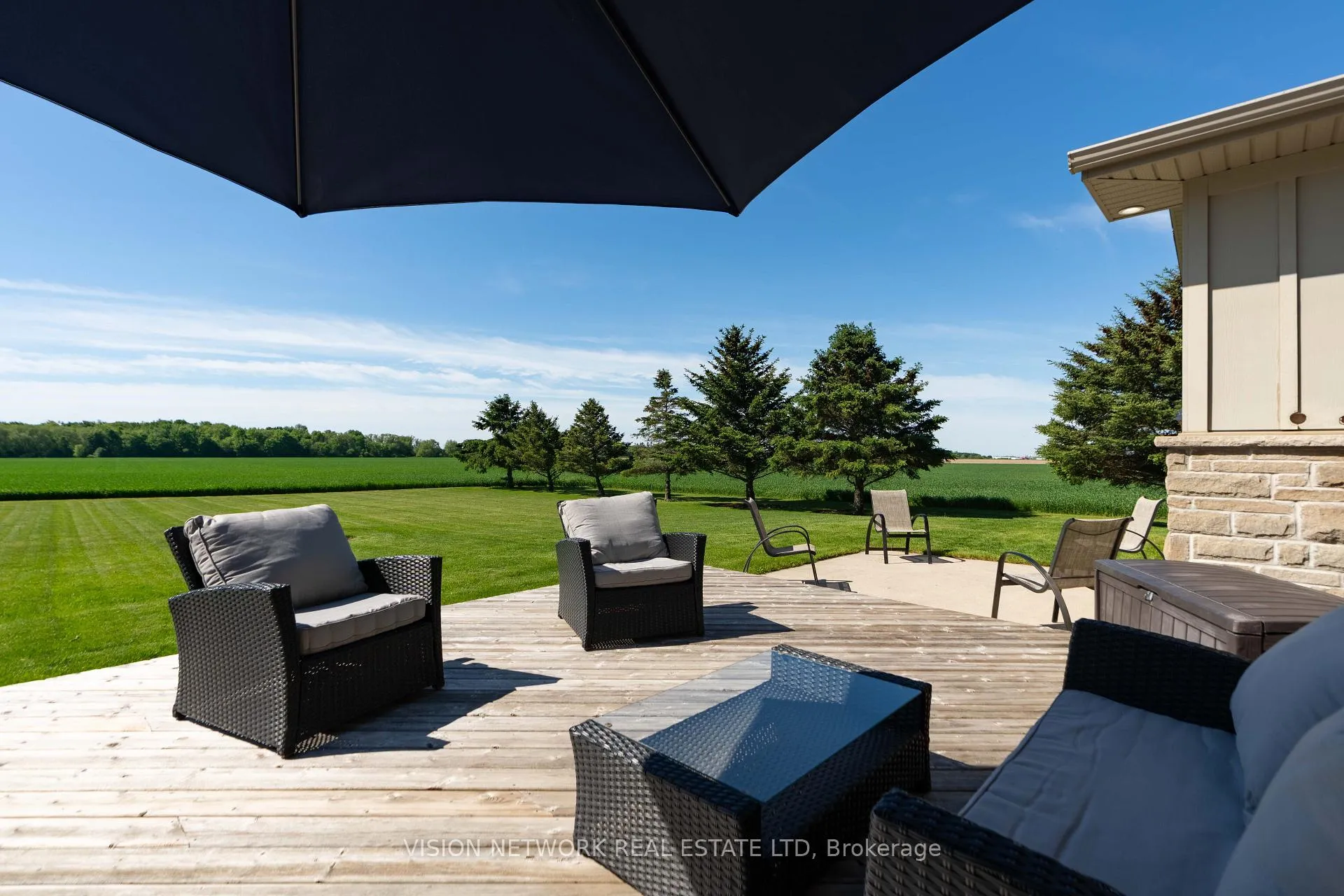 Photo 34 of 16909 Evelyn Drive, Thames Centre, Rural Thames Centre — HOMEH