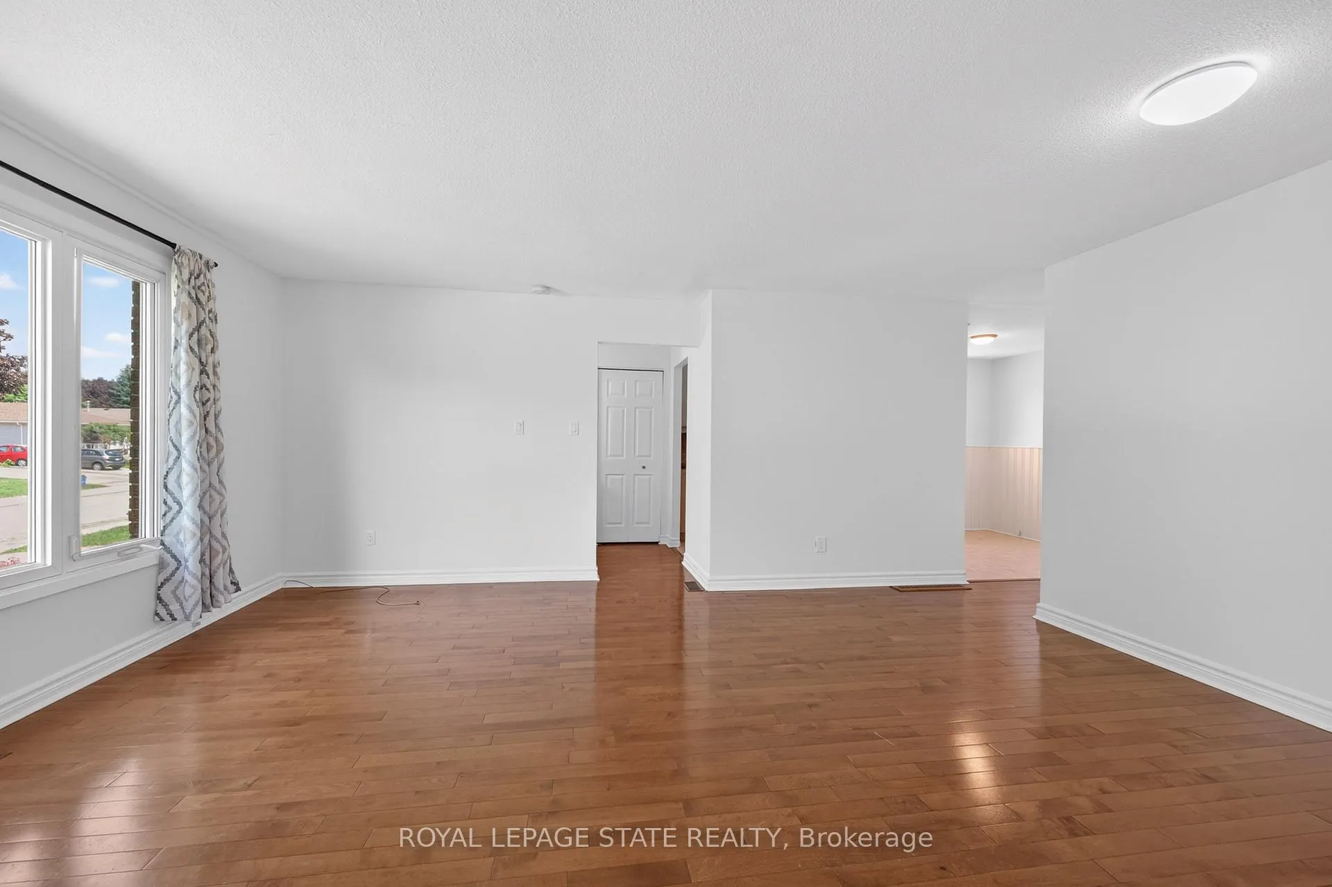 Photo 9 of 68 Duncairn Crescent, Hamilton, Gourley — HOMEH