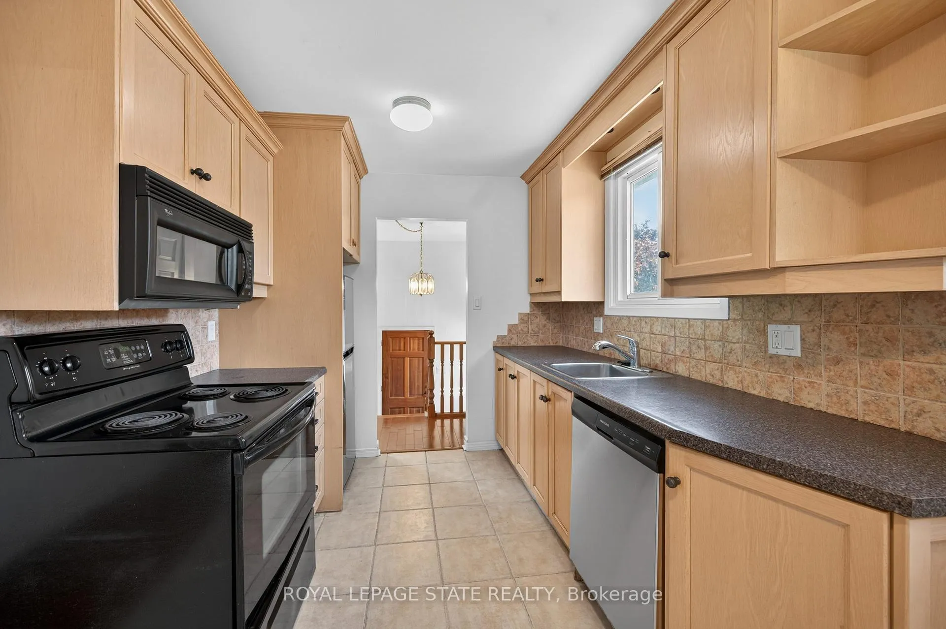 Photo 12 of 68 Duncairn Crescent, Hamilton, Gourley — HOMEH