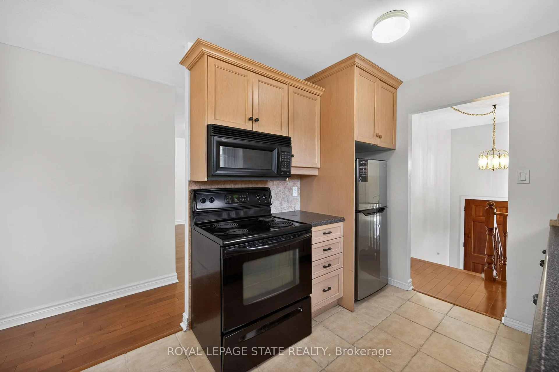 Photo 13 of 68 Duncairn Crescent, Hamilton, Gourley — HOMEH