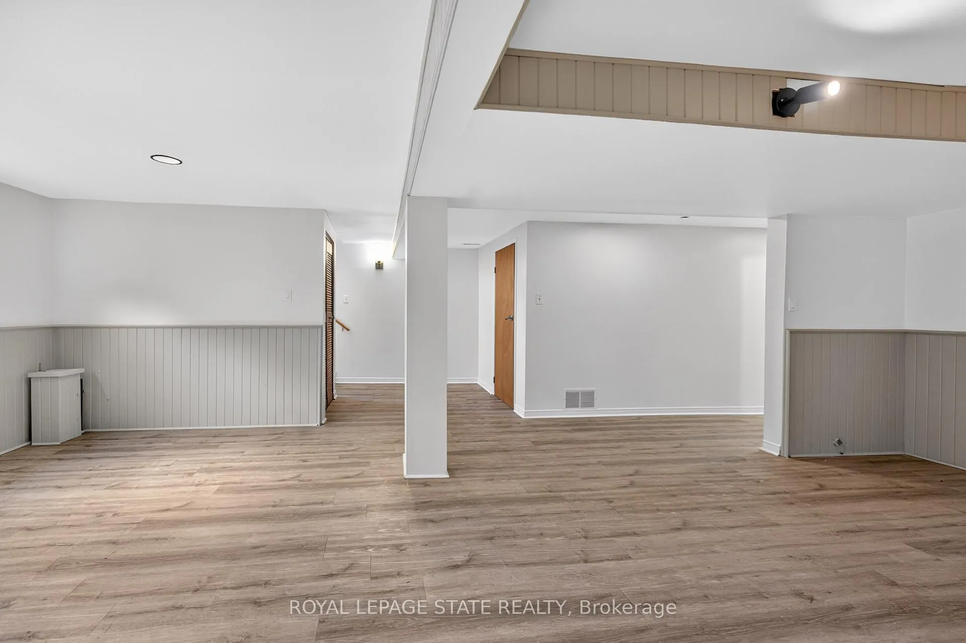Photo 40 of 68 Duncairn Crescent, Hamilton, Gourley — HOMEH