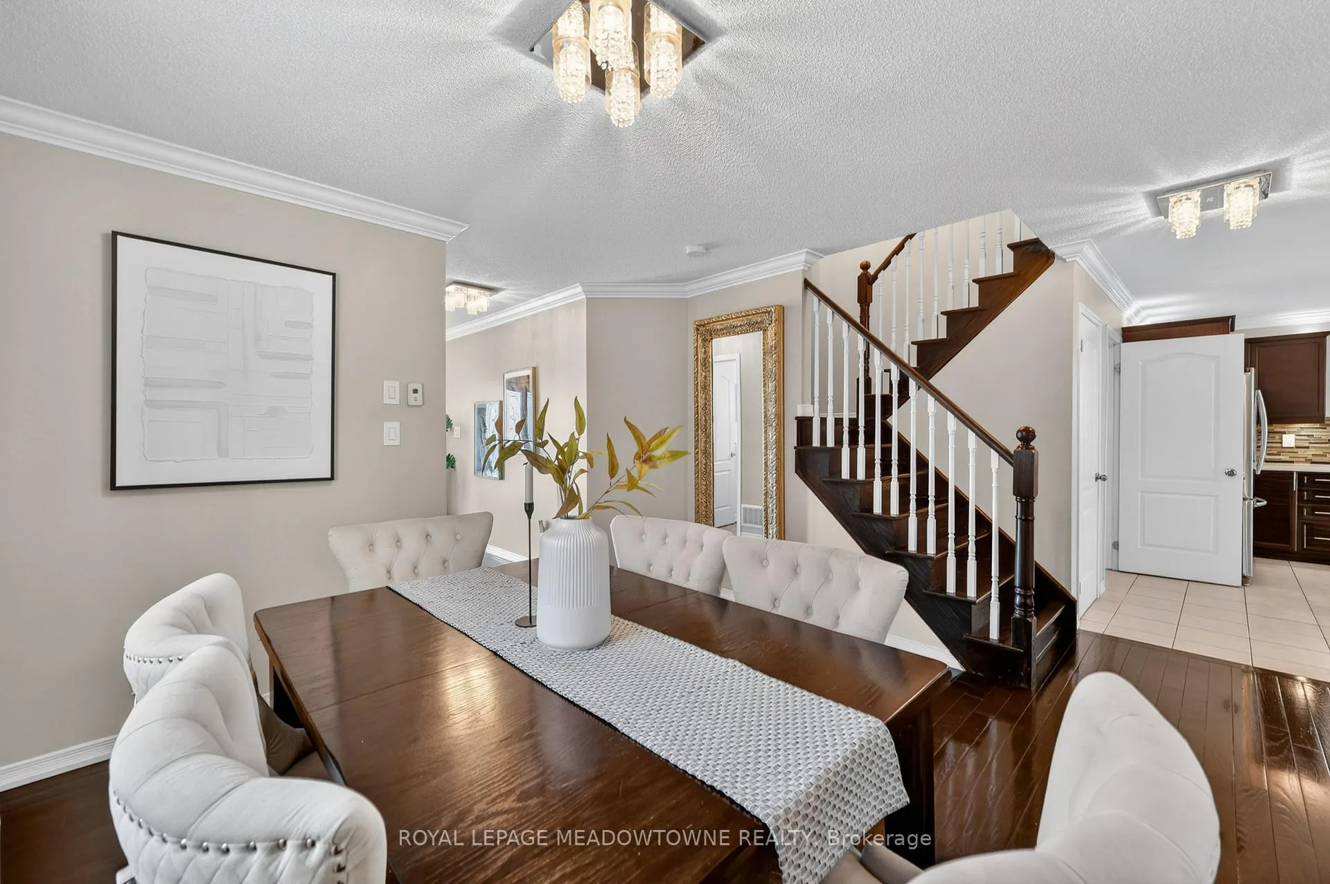 Photo 10 of 1452 Bassingthwaite Court, Innisfil, Alcona — HOMEH