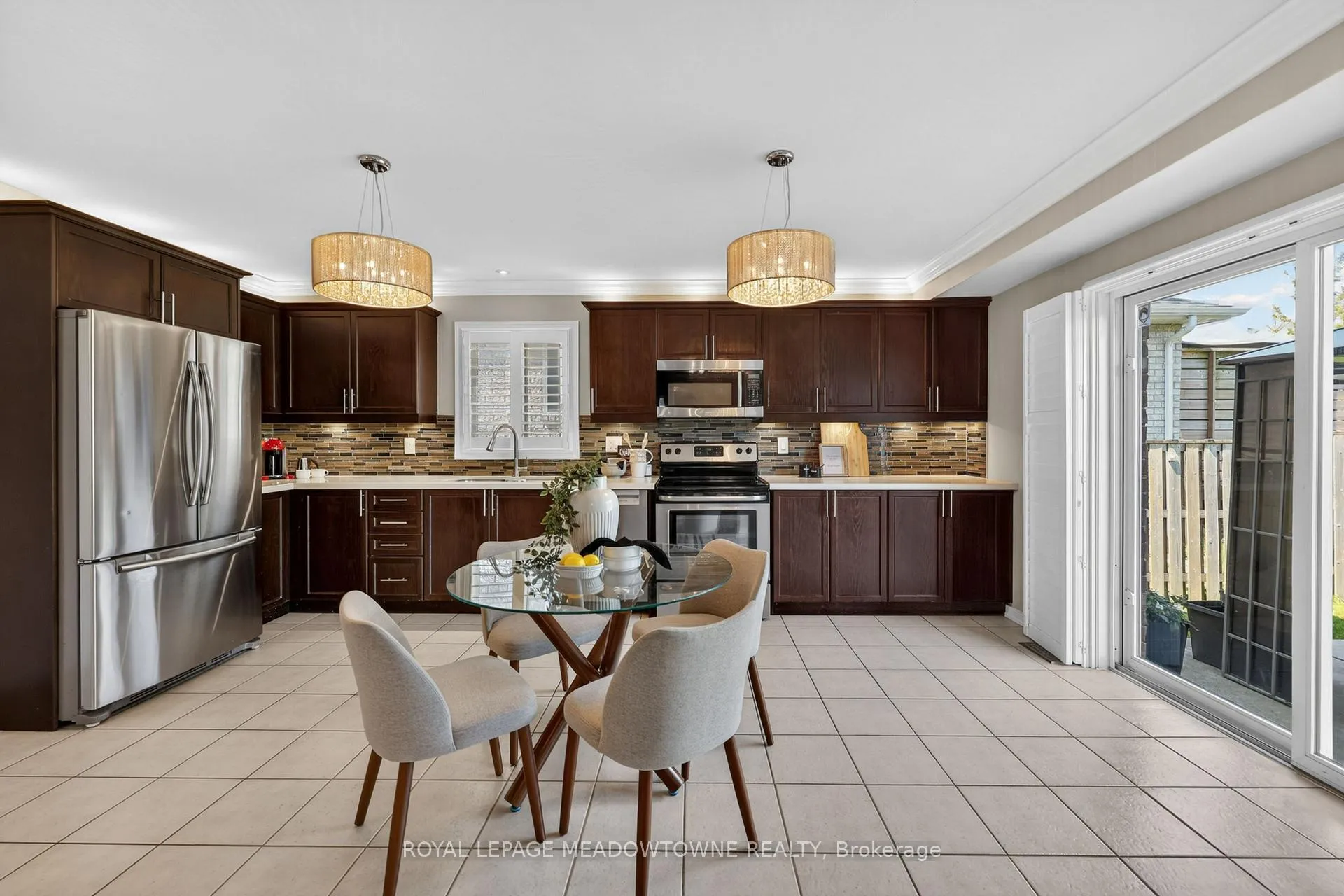 Photo 13 of 1452 Bassingthwaite Court, Innisfil, Alcona — HOMEH