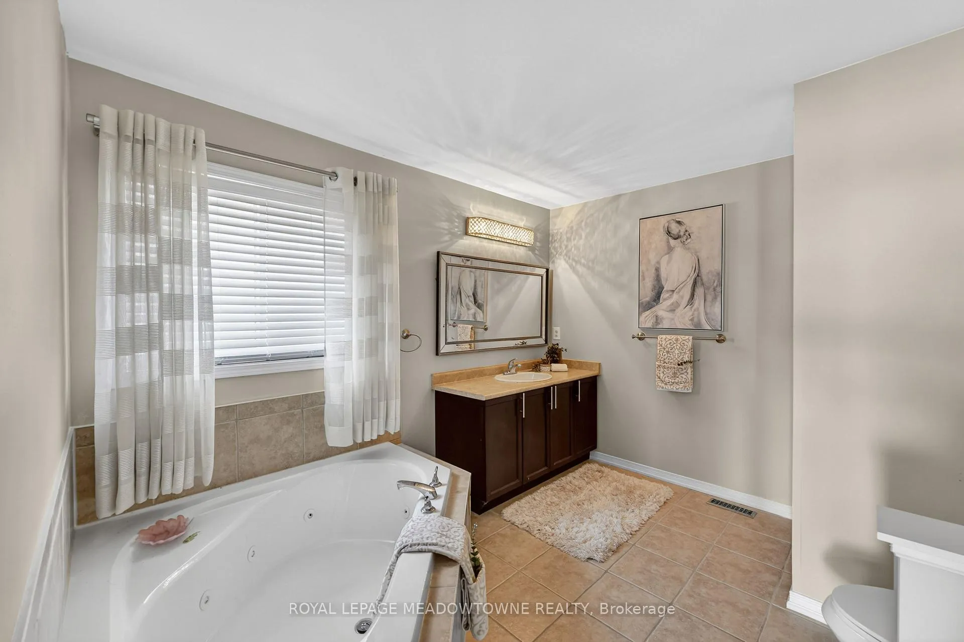 Photo 27 of 1452 Bassingthwaite Court, Innisfil, Alcona — HOMEH
