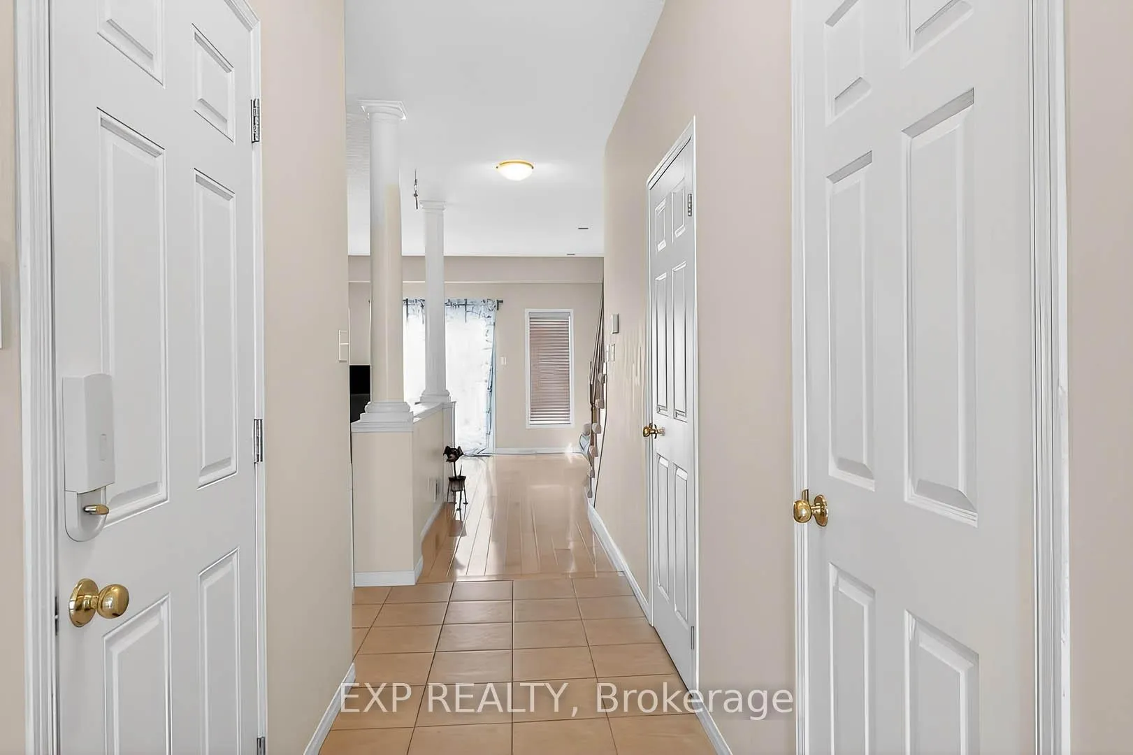 Photo 3 of 600 Winterberry Avenue, Waterloo — HOMEH
