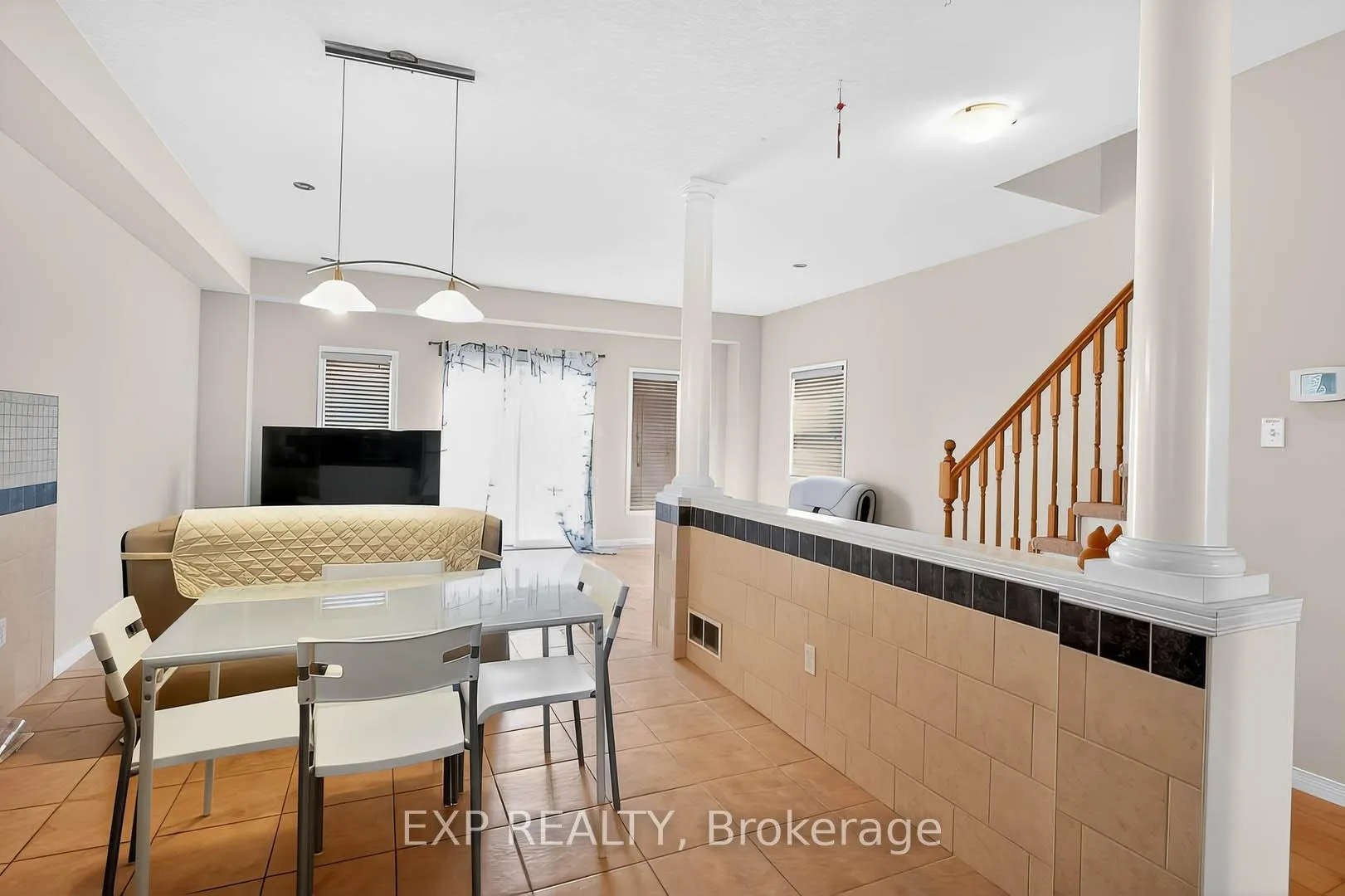 Photo 7 of 600 Winterberry Avenue, Waterloo — HOMEH