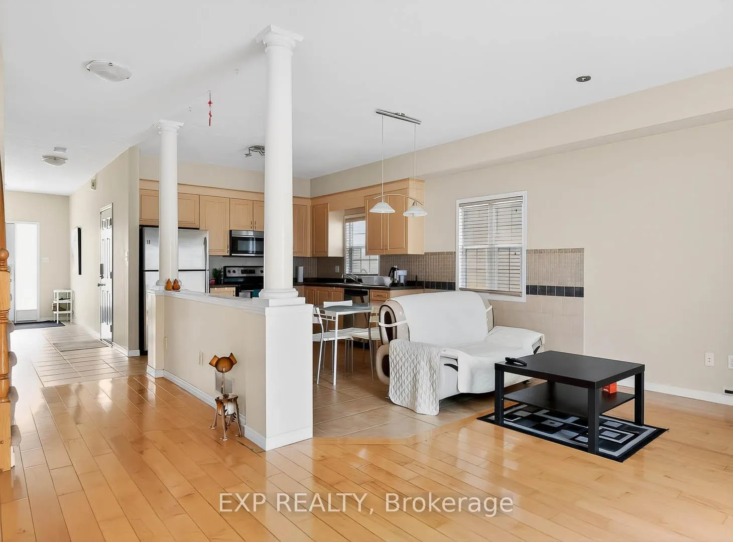 Photo 8 of 600 Winterberry Avenue, Waterloo — HOMEH