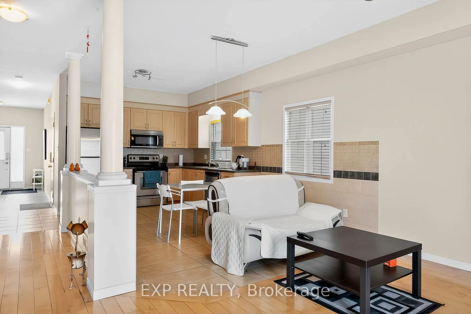 Photo 9 of 600 Winterberry Avenue, Waterloo — HOMEH