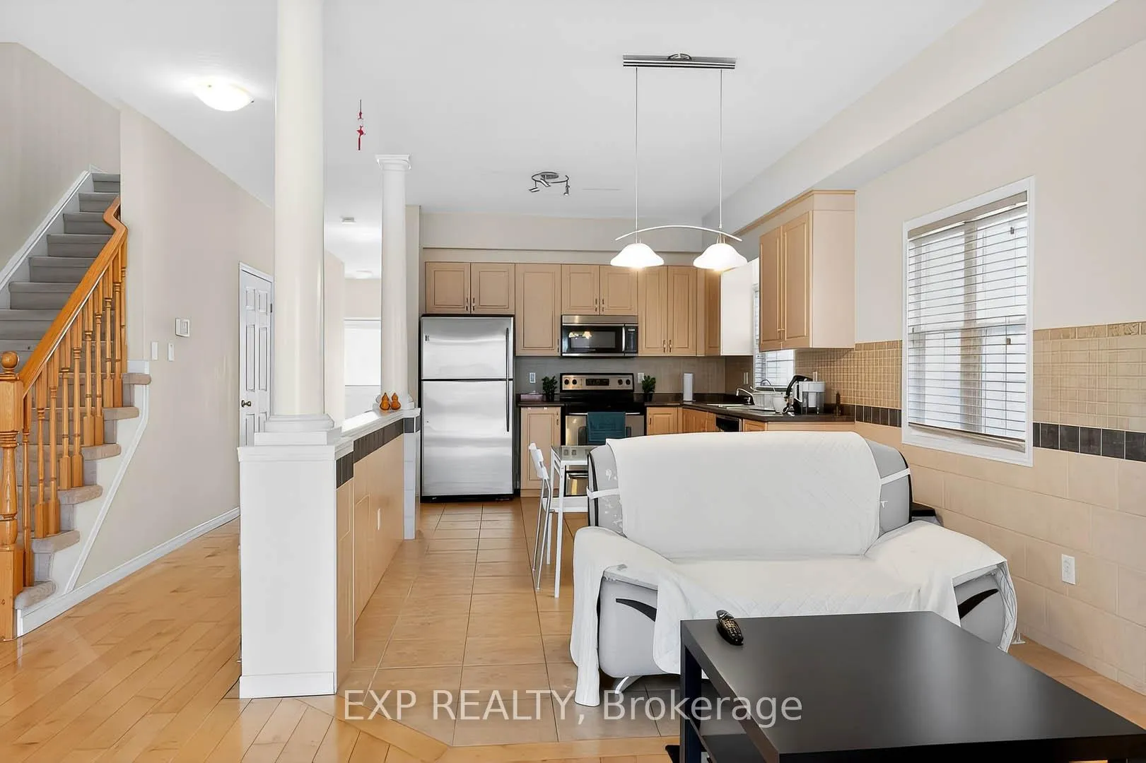 Photo 10 of 600 Winterberry Avenue, Waterloo — HOMEH